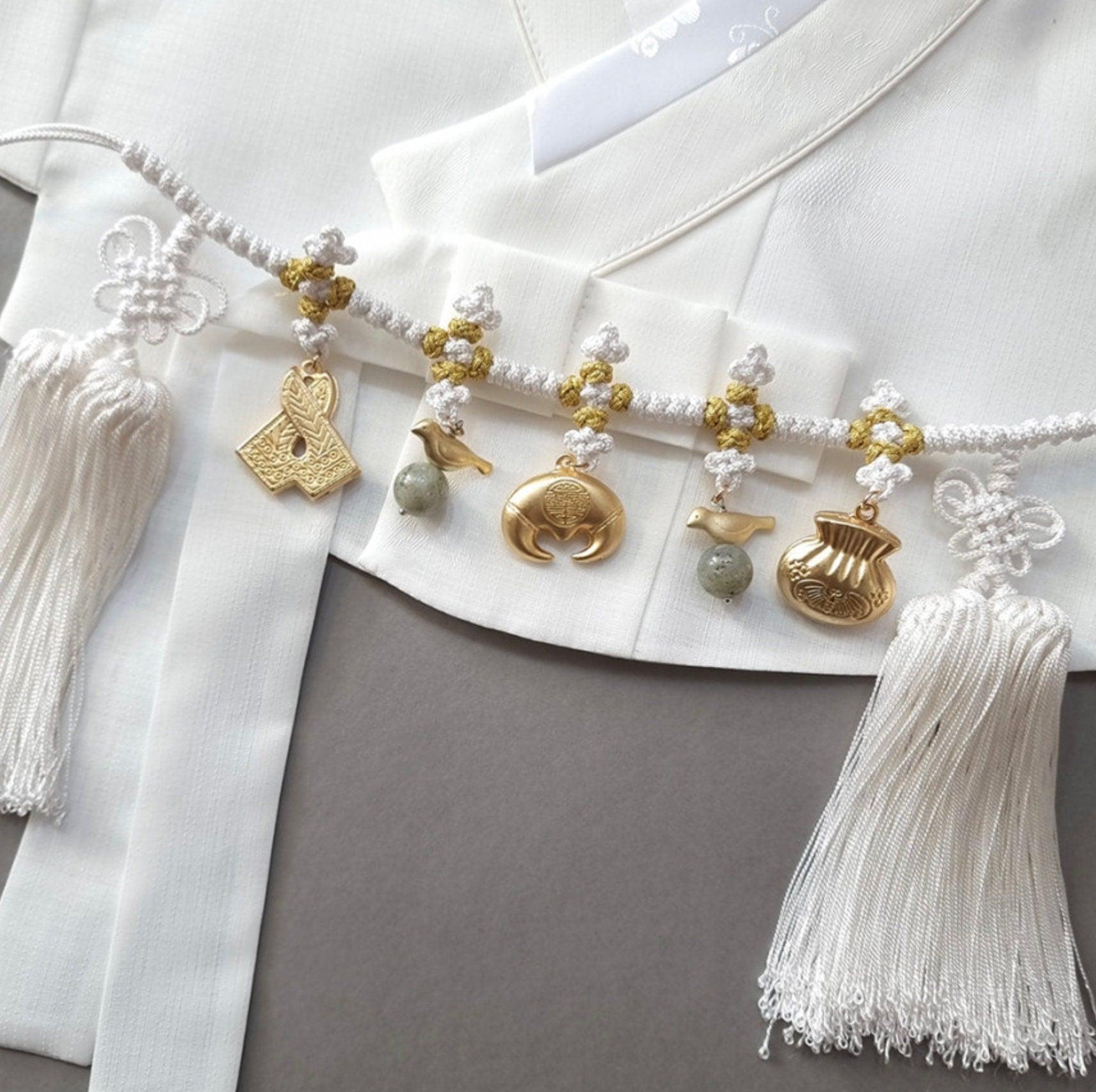 Gold Traditional Ornaments Tassel Belt - Native Korean
