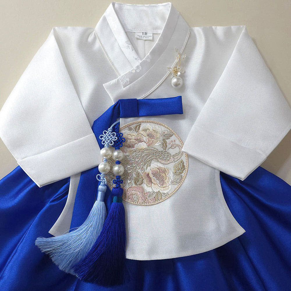 Yoonseo White Blue Girl Hanbok (100D-10YR)