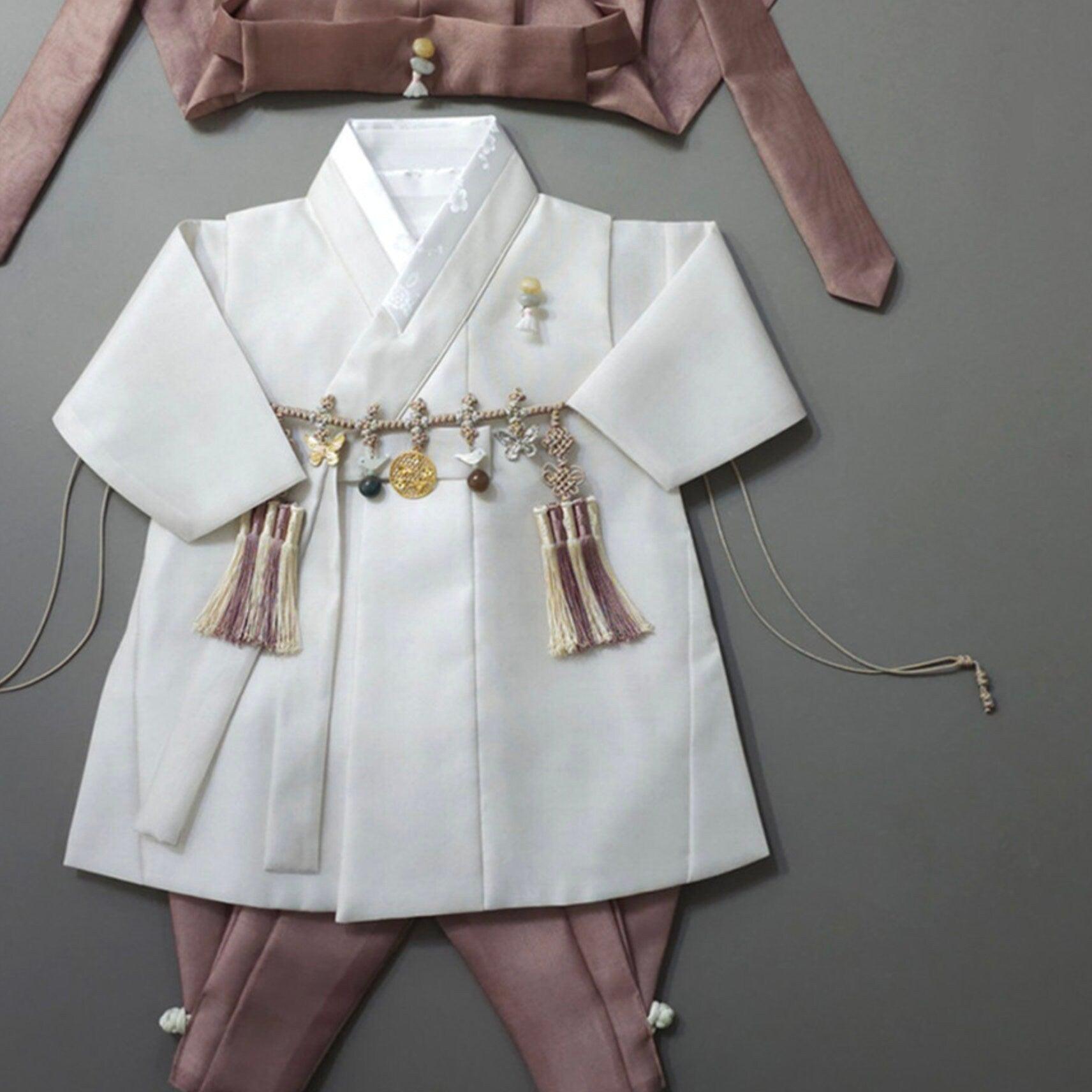Jaehee L.Beige Boy Hanbok (100D-10YR) - Native Korean
