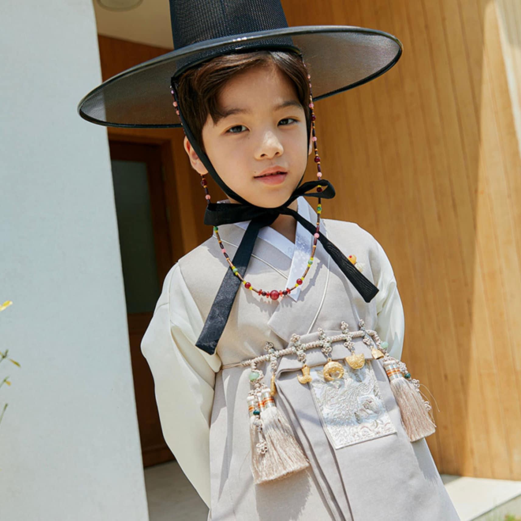 Jeongwoo D.Beige Solid Boy Hanbok (100D-15YR) - Native Korean