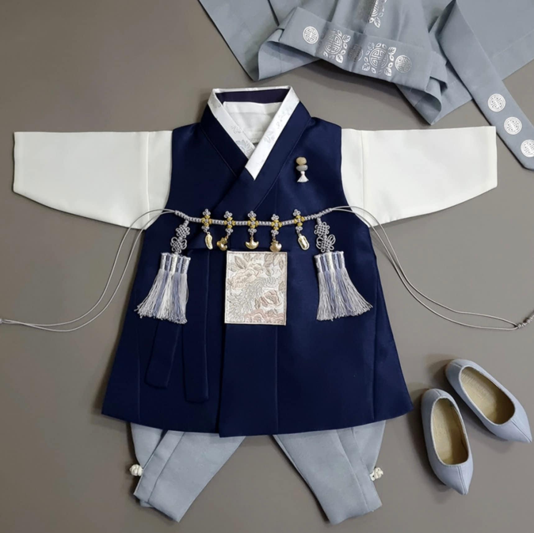 Jeongwoo Navy Solid D.Sky Boy Hanbok (100D-15YR) - Native Korean