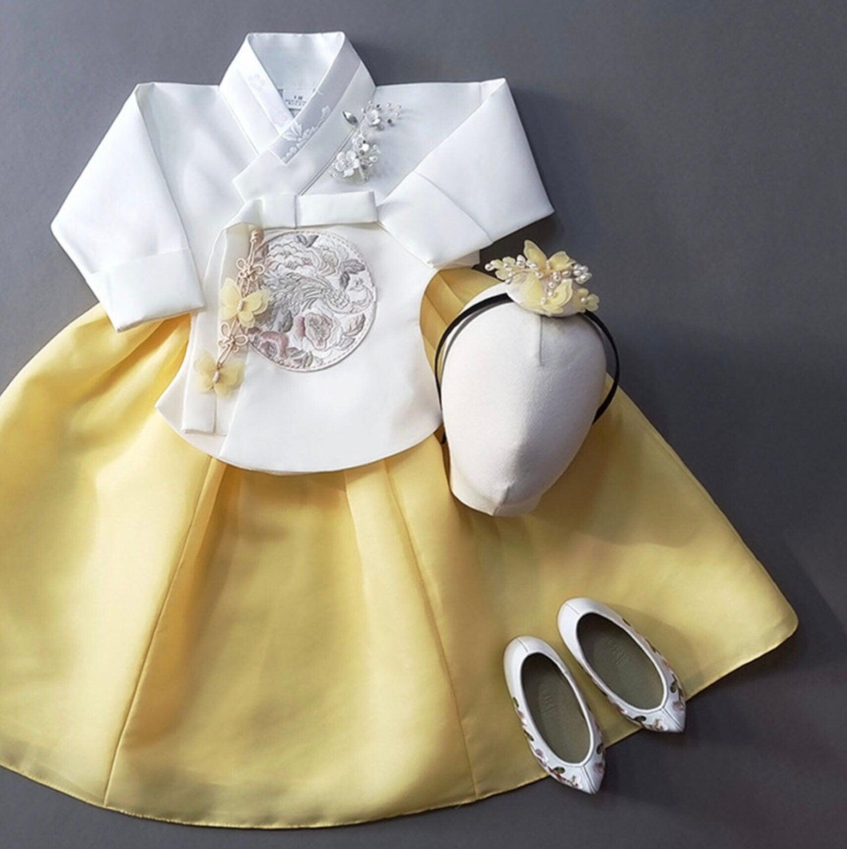 Jeongyun Yellow Skirt Girl Hanbok (100D-15YR) - Native Korean