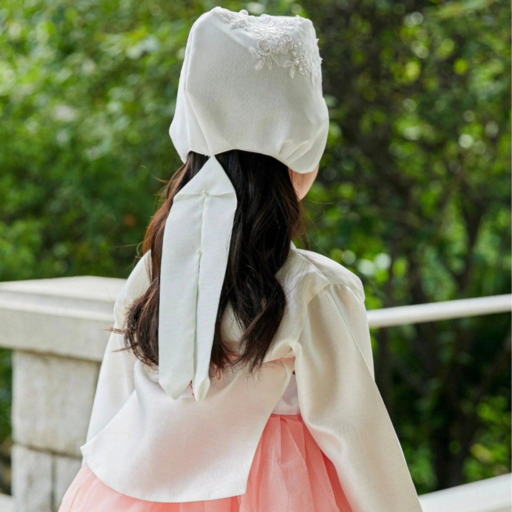 Lace Ribbon Jobawi (M) - Native Korean