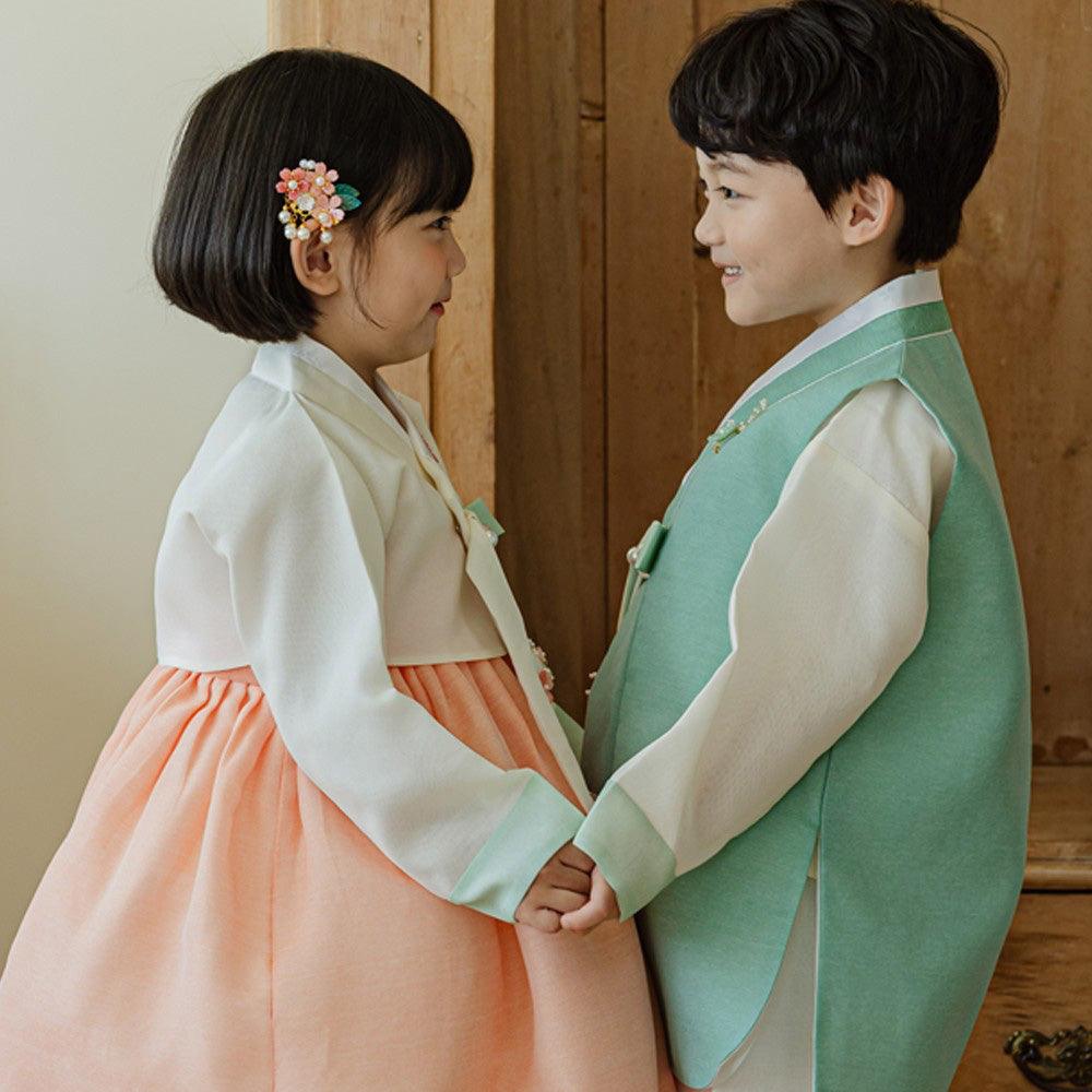 Noeul Coral Girl Hanbok (1-15YR) - Native Korean