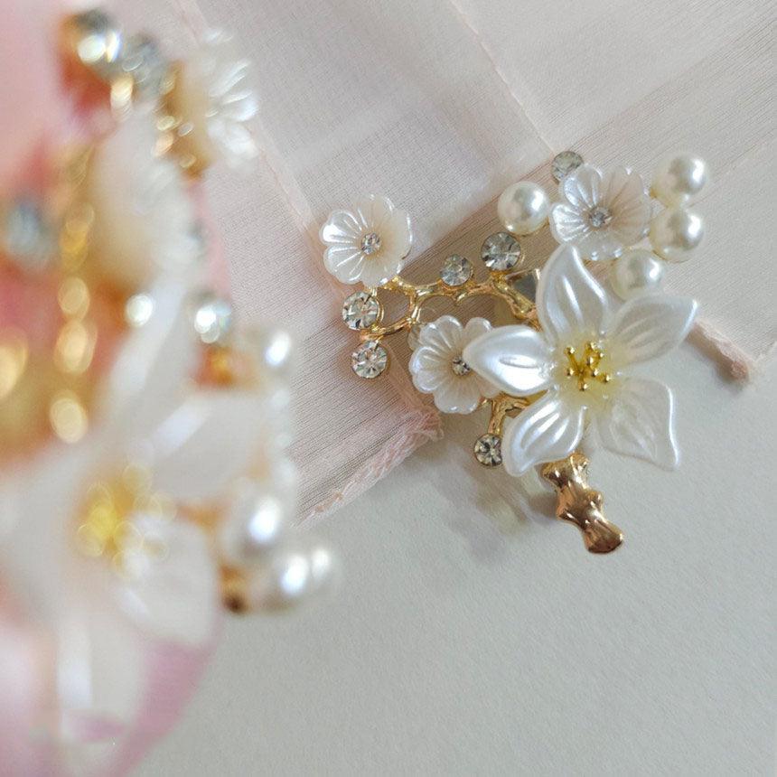 Pearl Bloom Brooch - Native Korean
