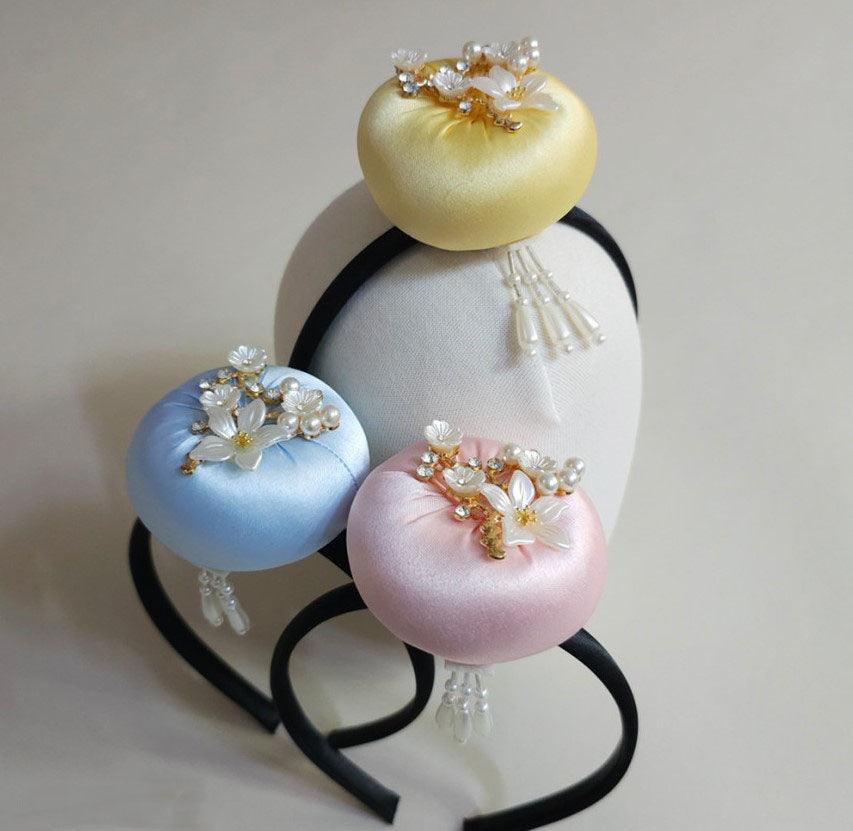 Pearl Bloom Cushion Headband - Native Korean