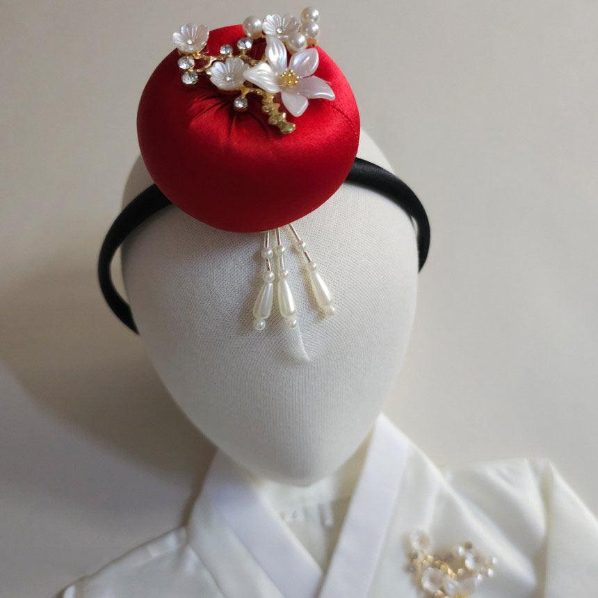 Pearl Bloom Cushion Headband - Native Korean