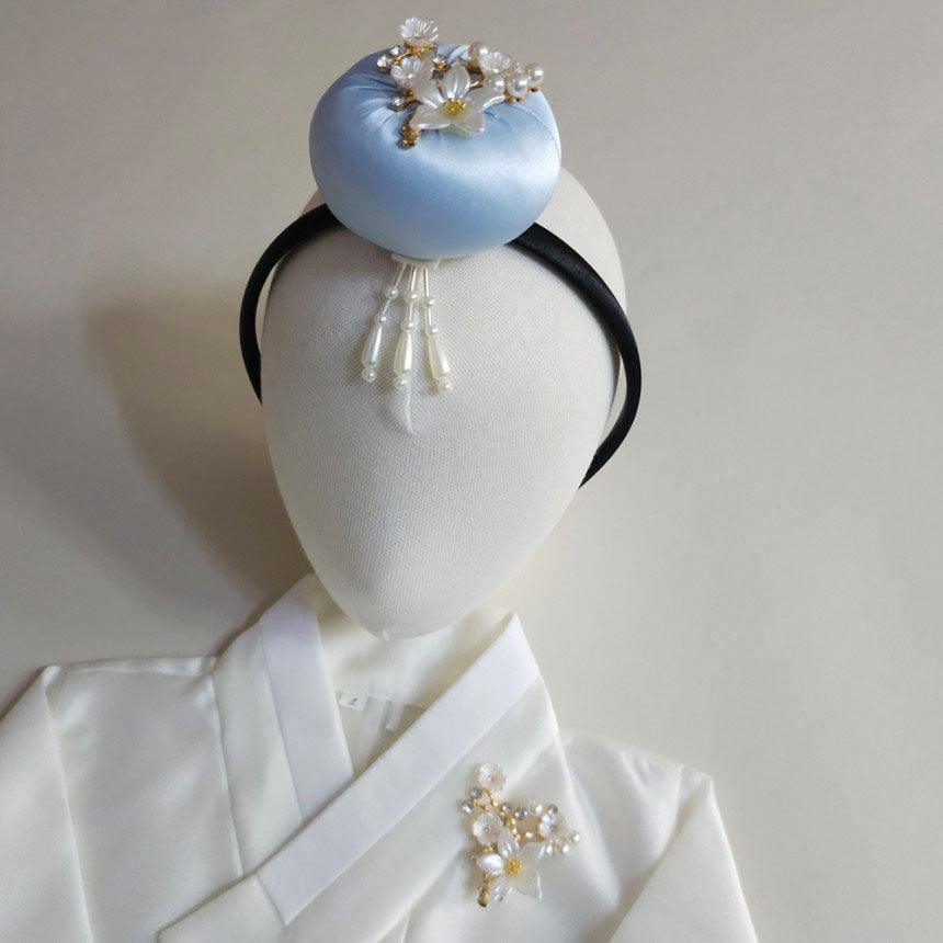 Pearl Bloom Cushion Headband - Native Korean