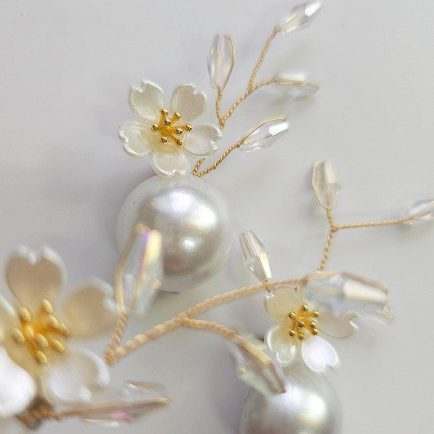 Pearl Blossoms Brooch - Native Korean