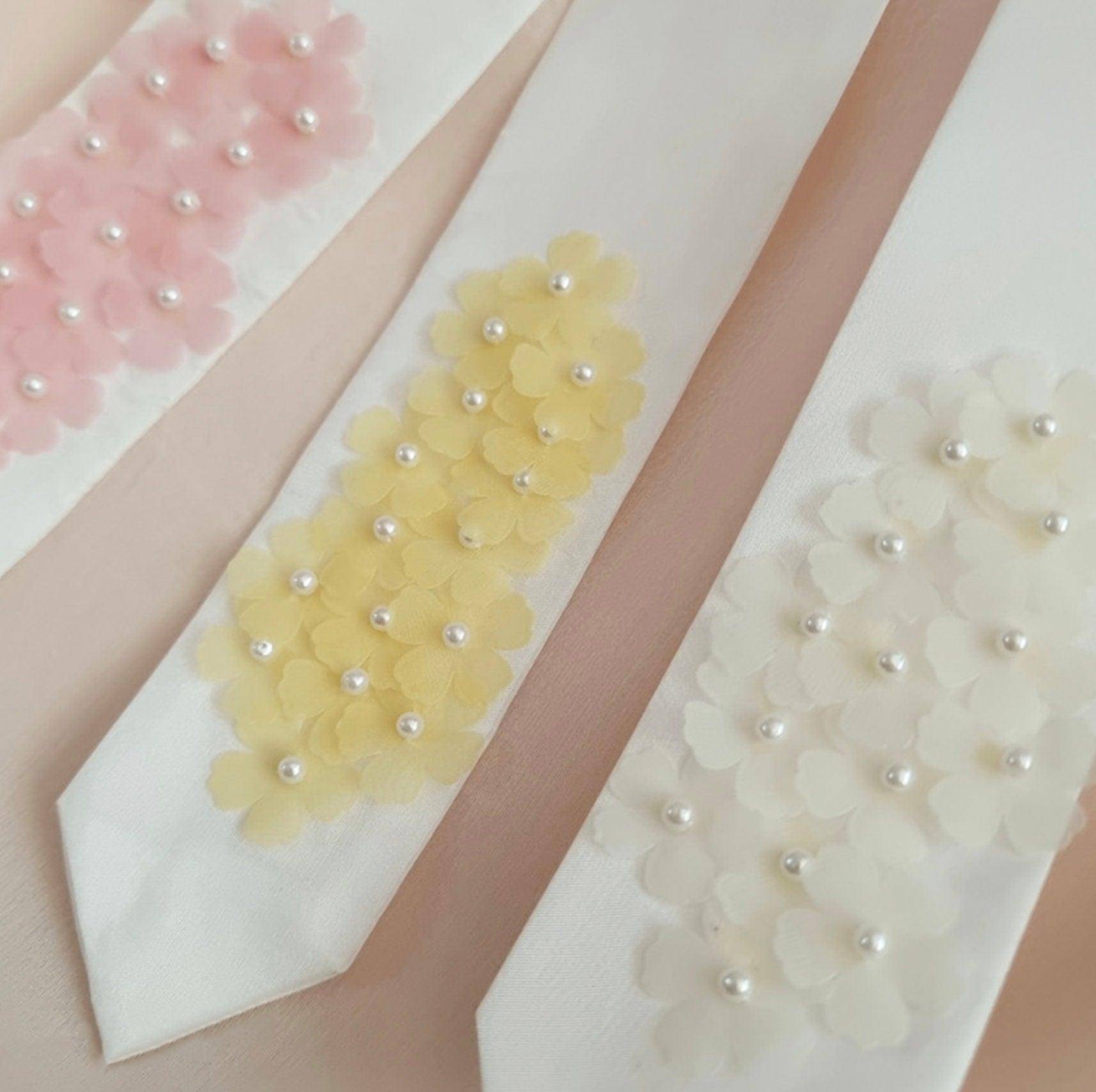 Pearl Floral Ribbon - Native Korean