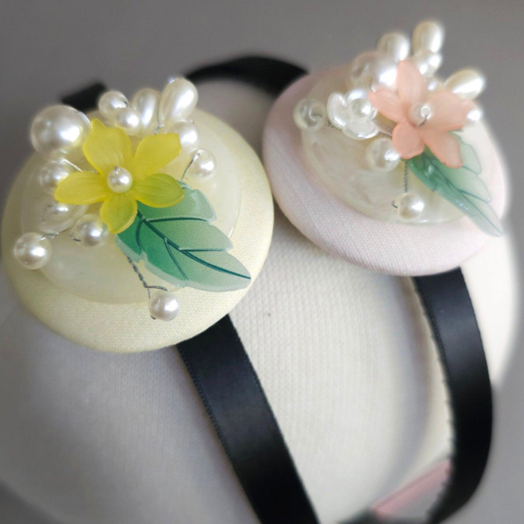 Pearls Flower Headband - Native Korean