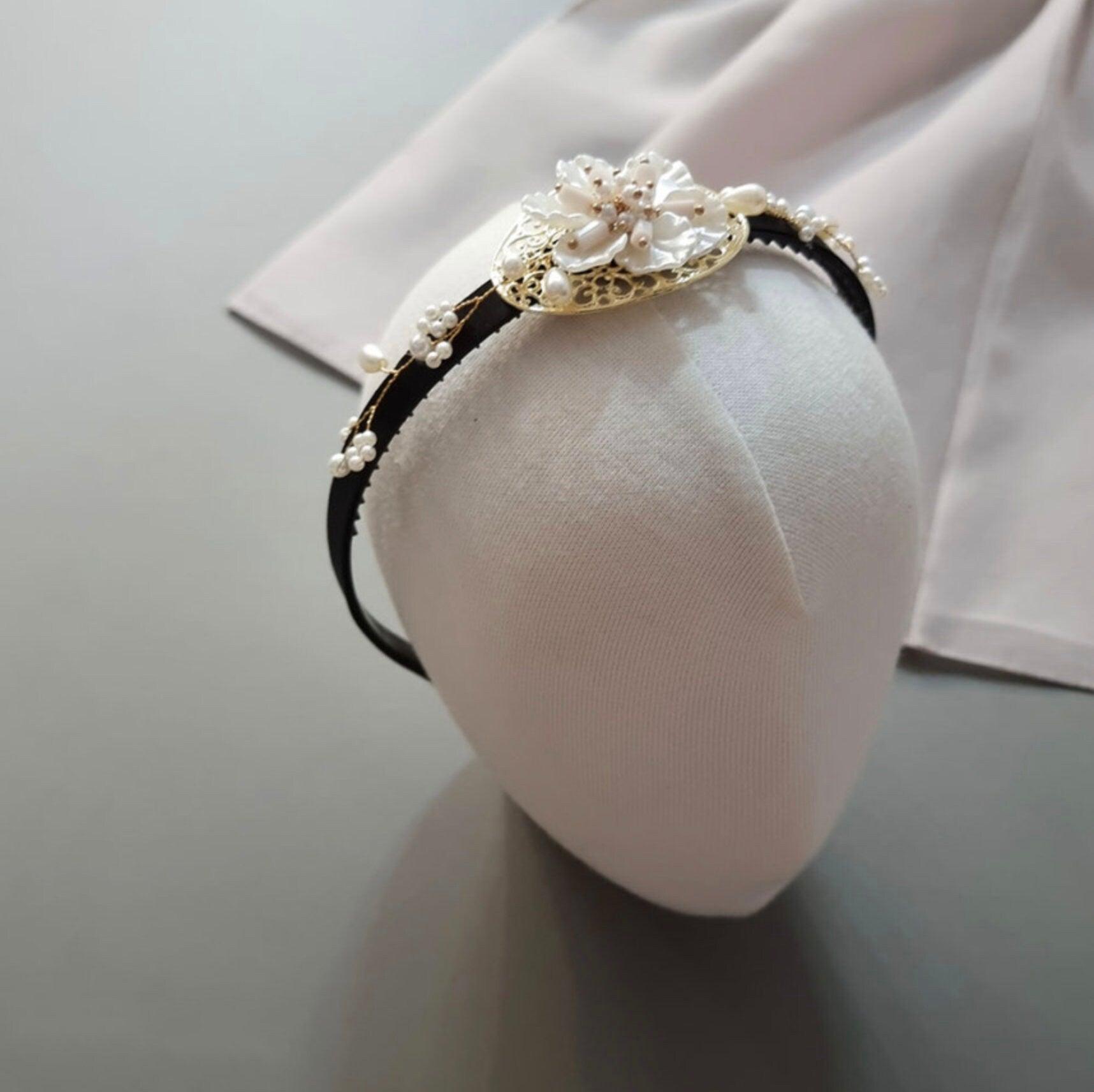 White Flower Headband - Native Korean