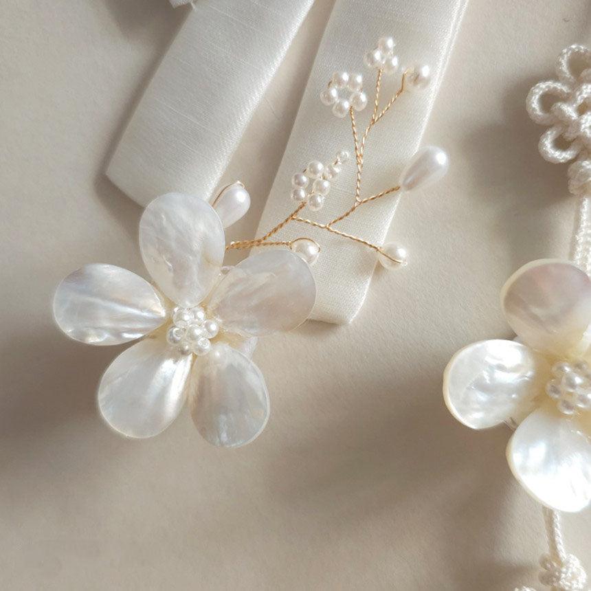 White Mother of Pearl Floral Brooch - Native Korean