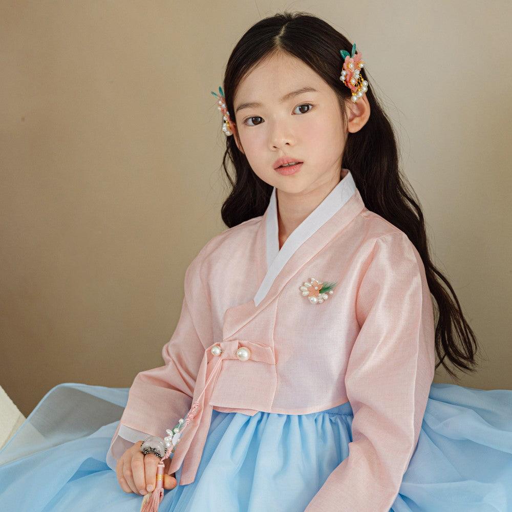 Youl Flared Sky Girl Hanbok (100D-15YR) - Native Korean