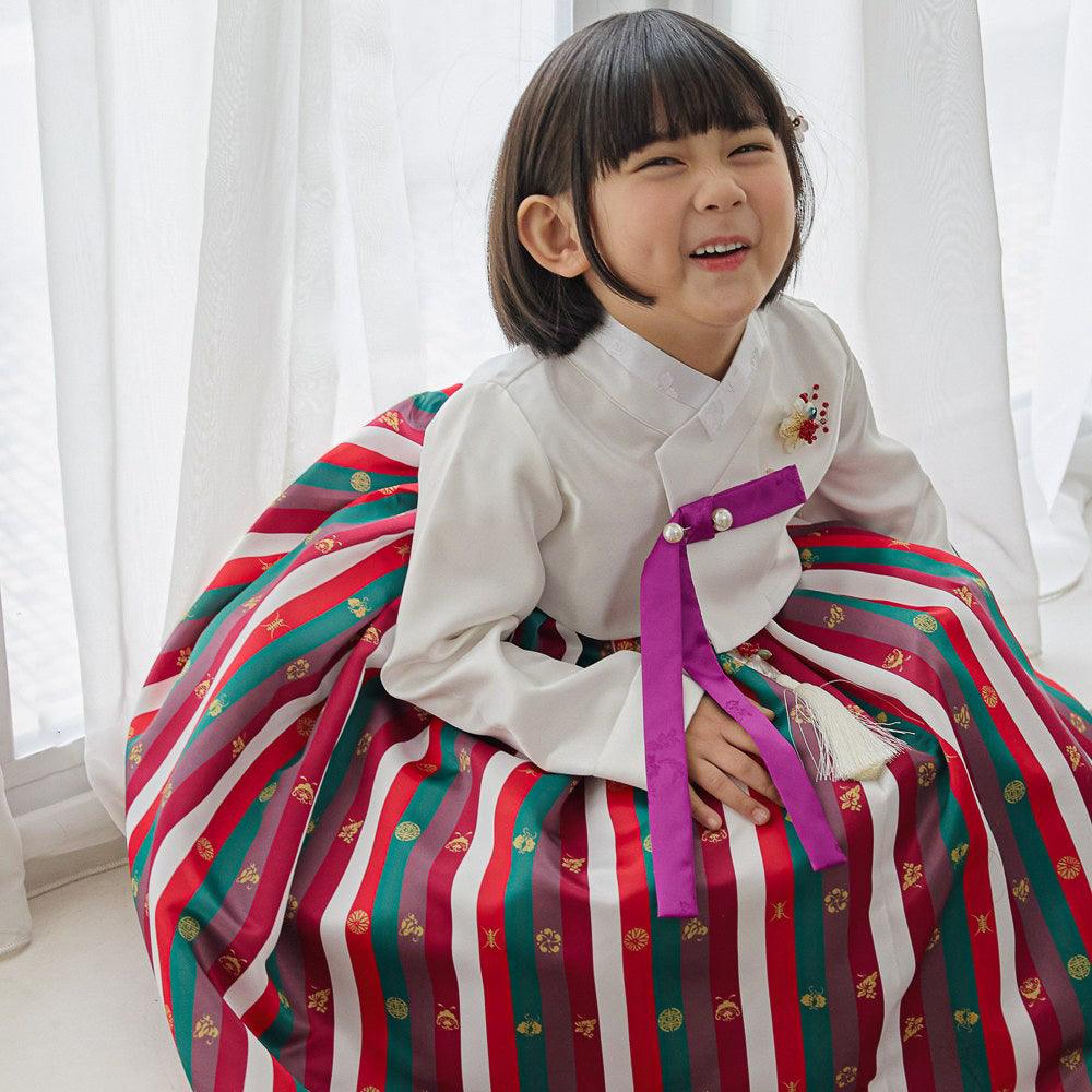 Yun Red Saekdong Girl Hanbok (1-8YR) - Native Korean