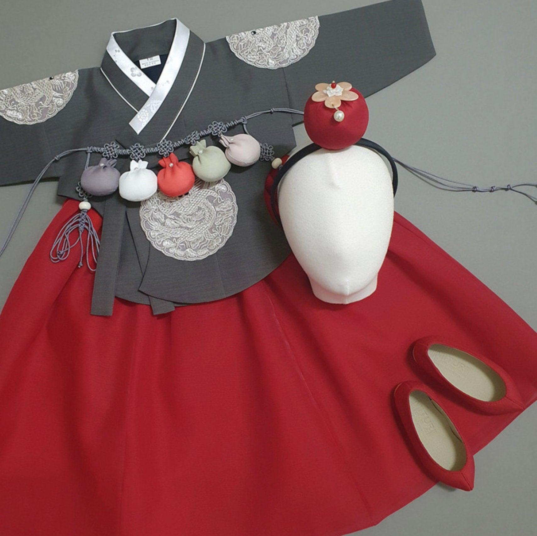 Hyunbi Gray Embroidery Gray Girl Hanbok (100D-10YR) - Native Korean