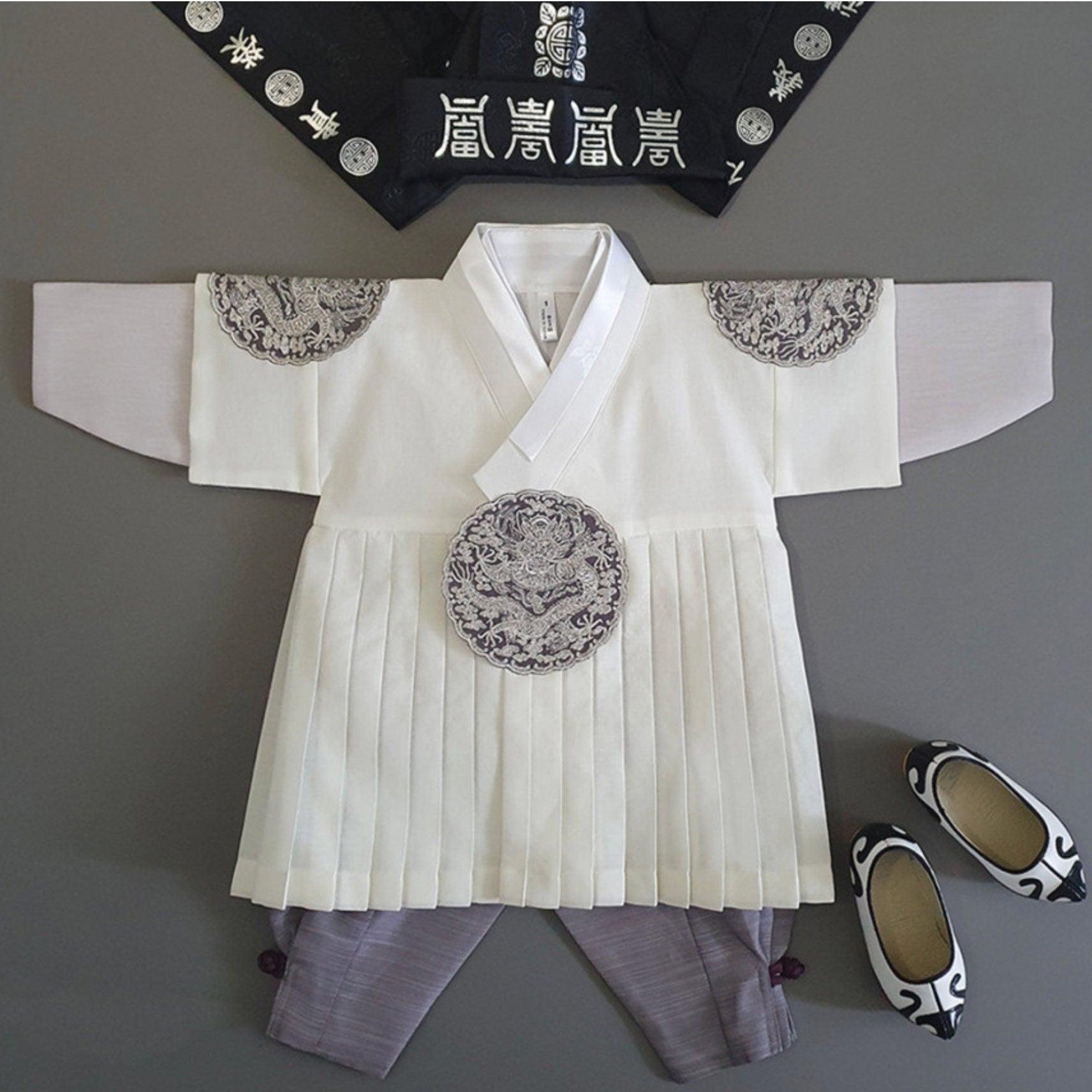 Hyungoon Pleated Ivory Boy Hanbok(100D-1YR) - Native Korean