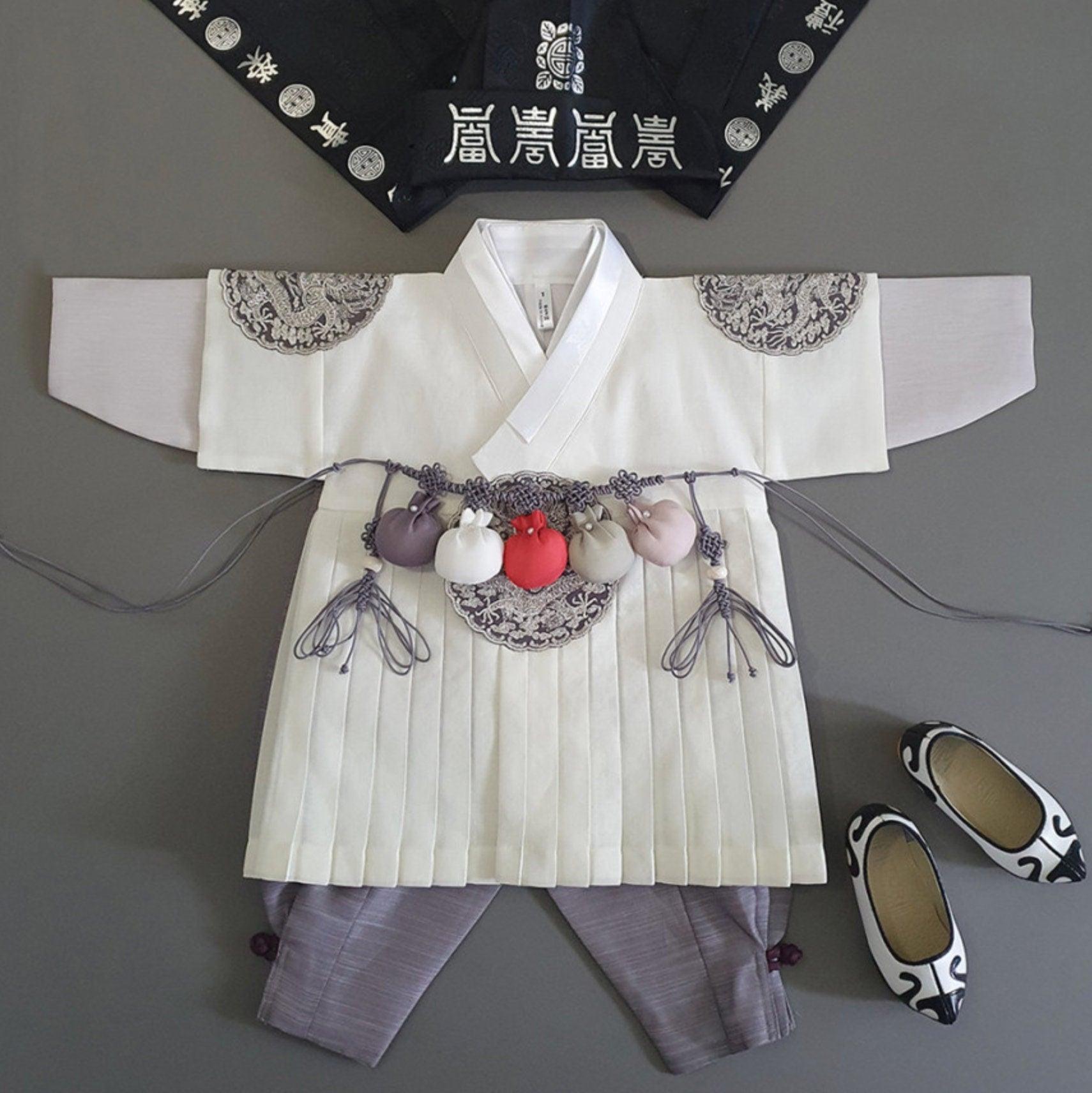 Hyungoon Pleated Ivory Boy Hanbok(100D-1YR) - Native Korean