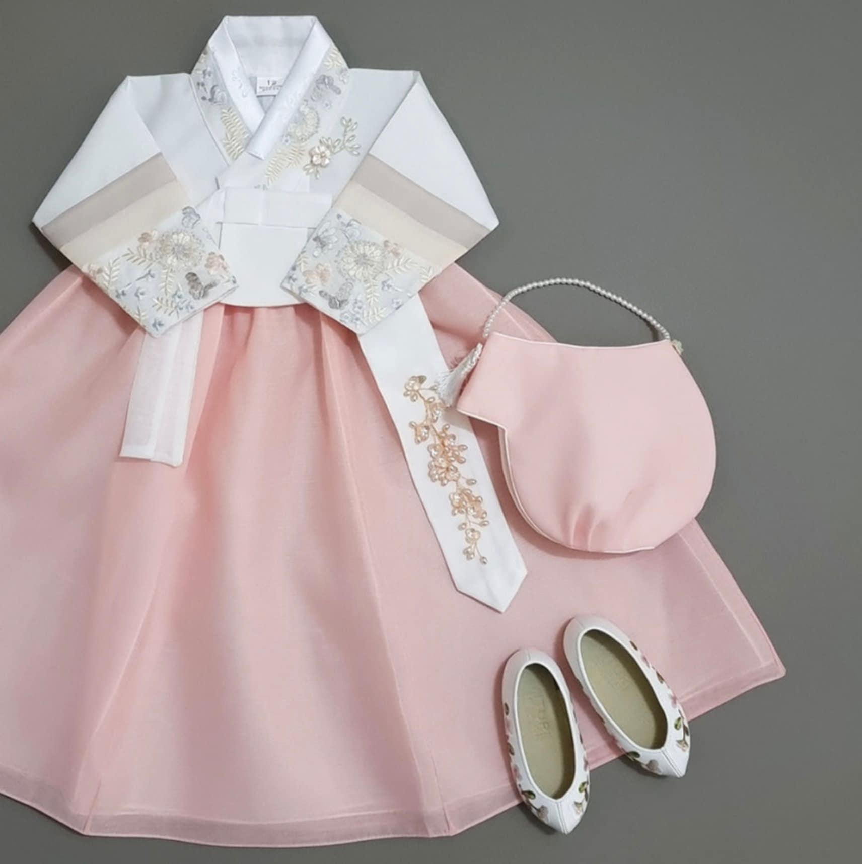 Hyunji Peach Two Top Girl Hanbok (100D-15YR) - Native Korean