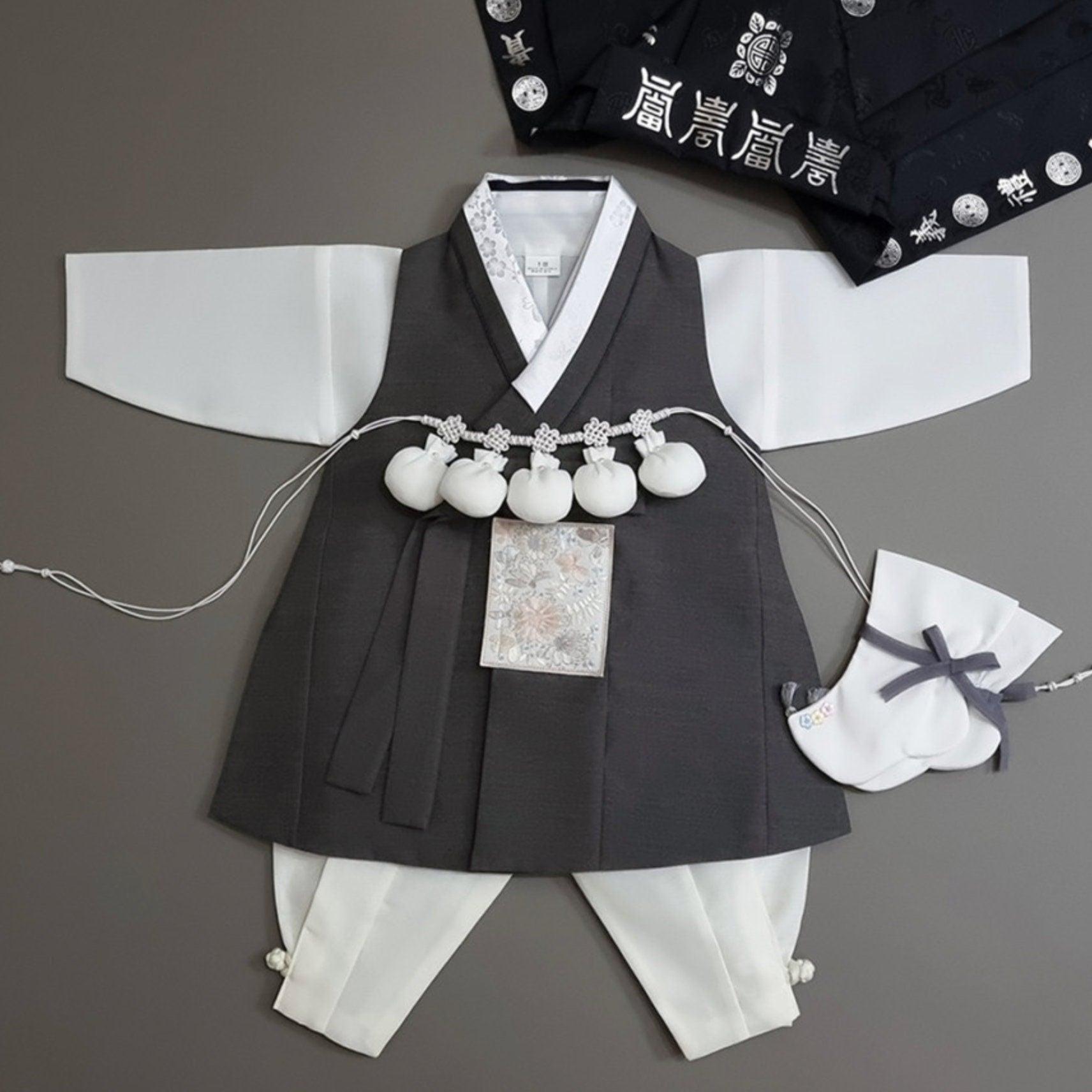 Hyunsoo Gray Solid Boy Hanbok (100D-10YR) - Native Korean