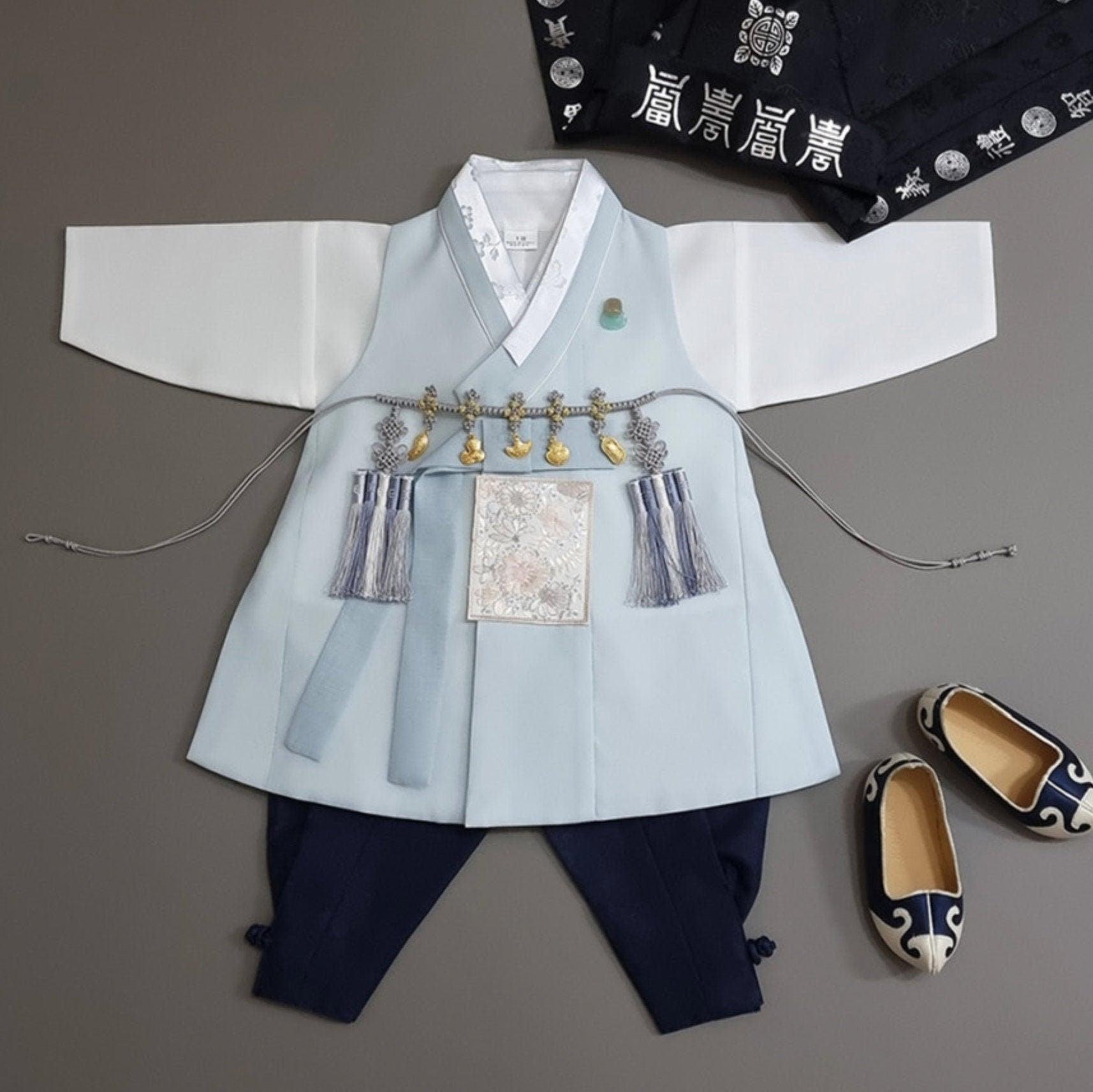 Hyunsoo Sky Solid Boy Hanbok (100D-10YR) - Native Korean