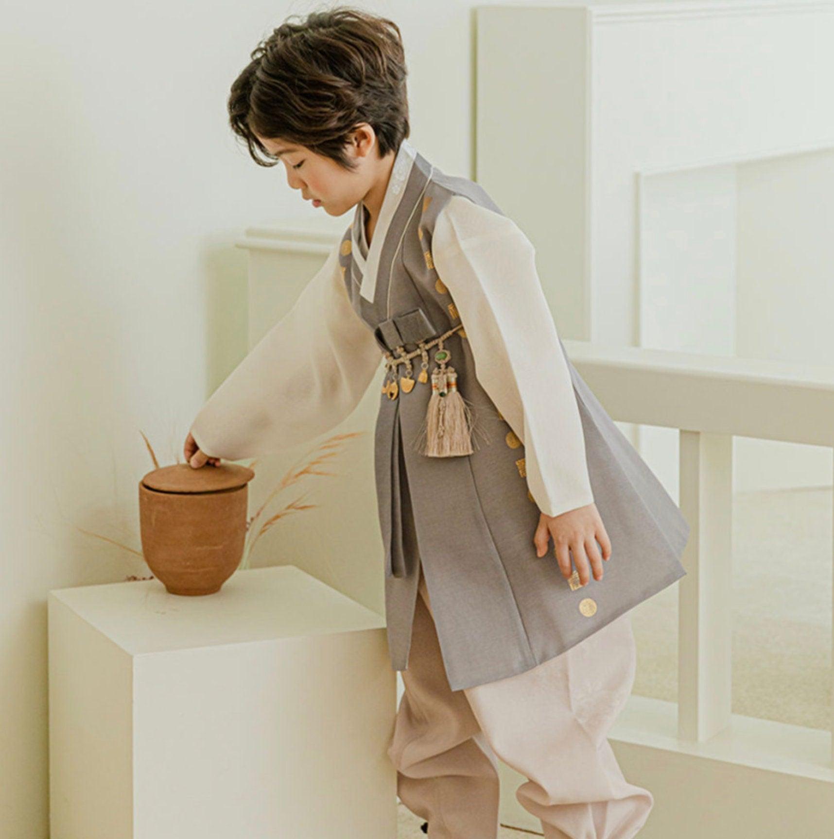 Hyunwoo Brown-gray Boy Hanbok (1-12YR) - Native Korean