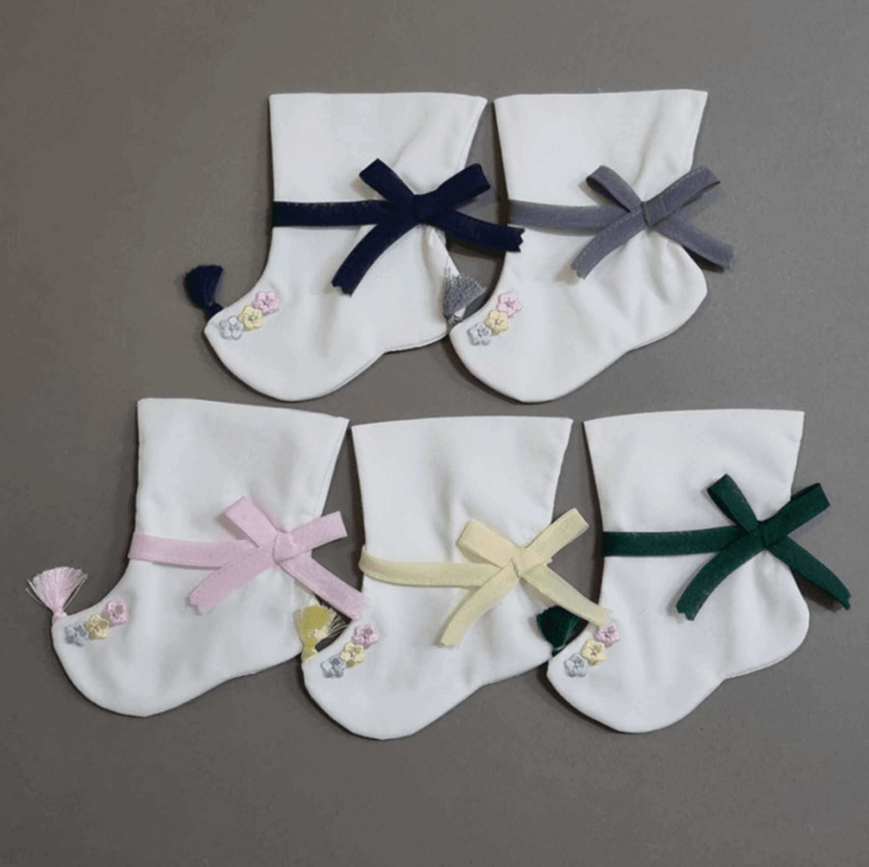 Pastel Floral Hanbok Socks (5 Colors) - Native Korean