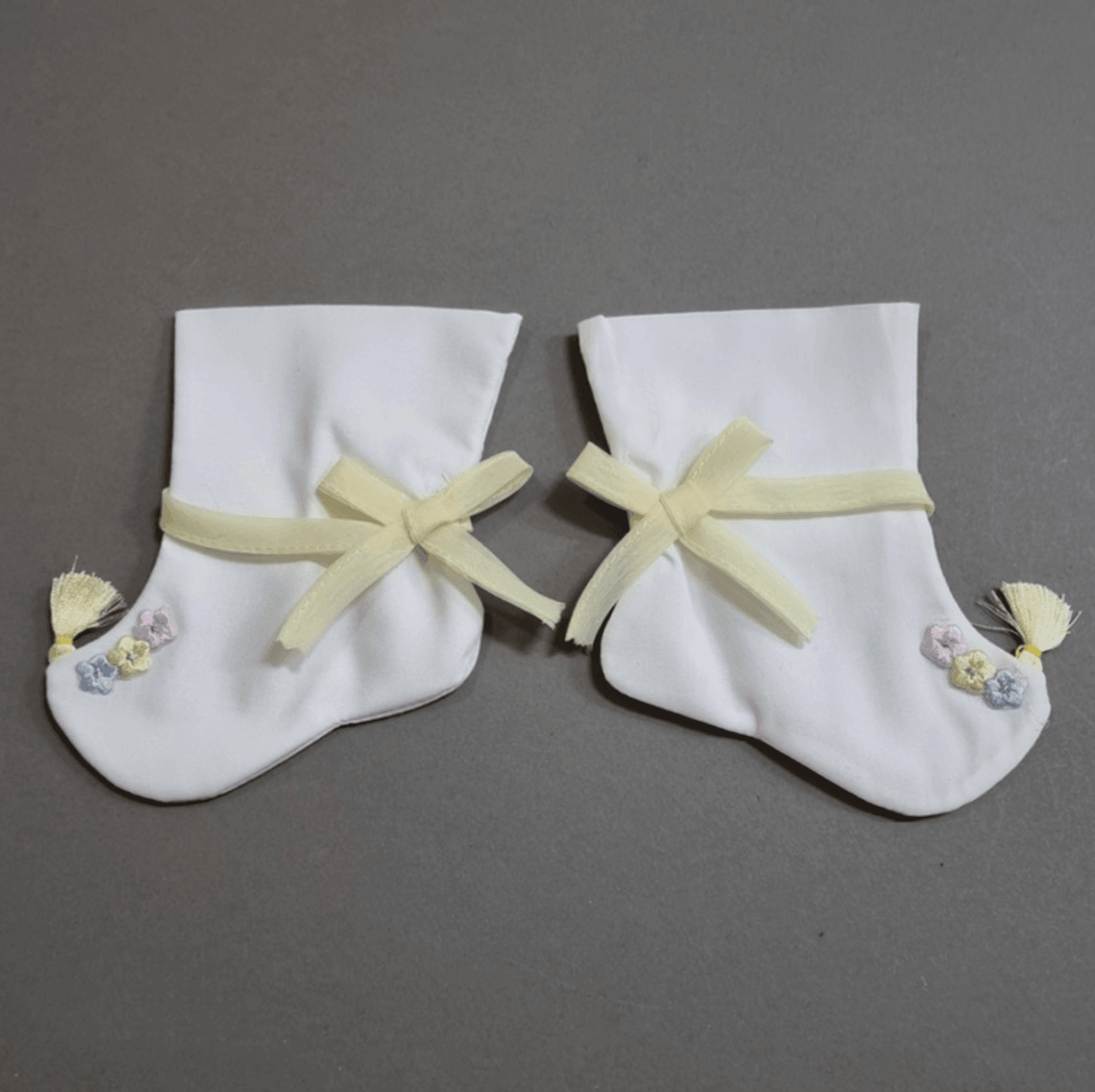 Pastel Floral Hanbok Socks (5 Colors) - Native Korean