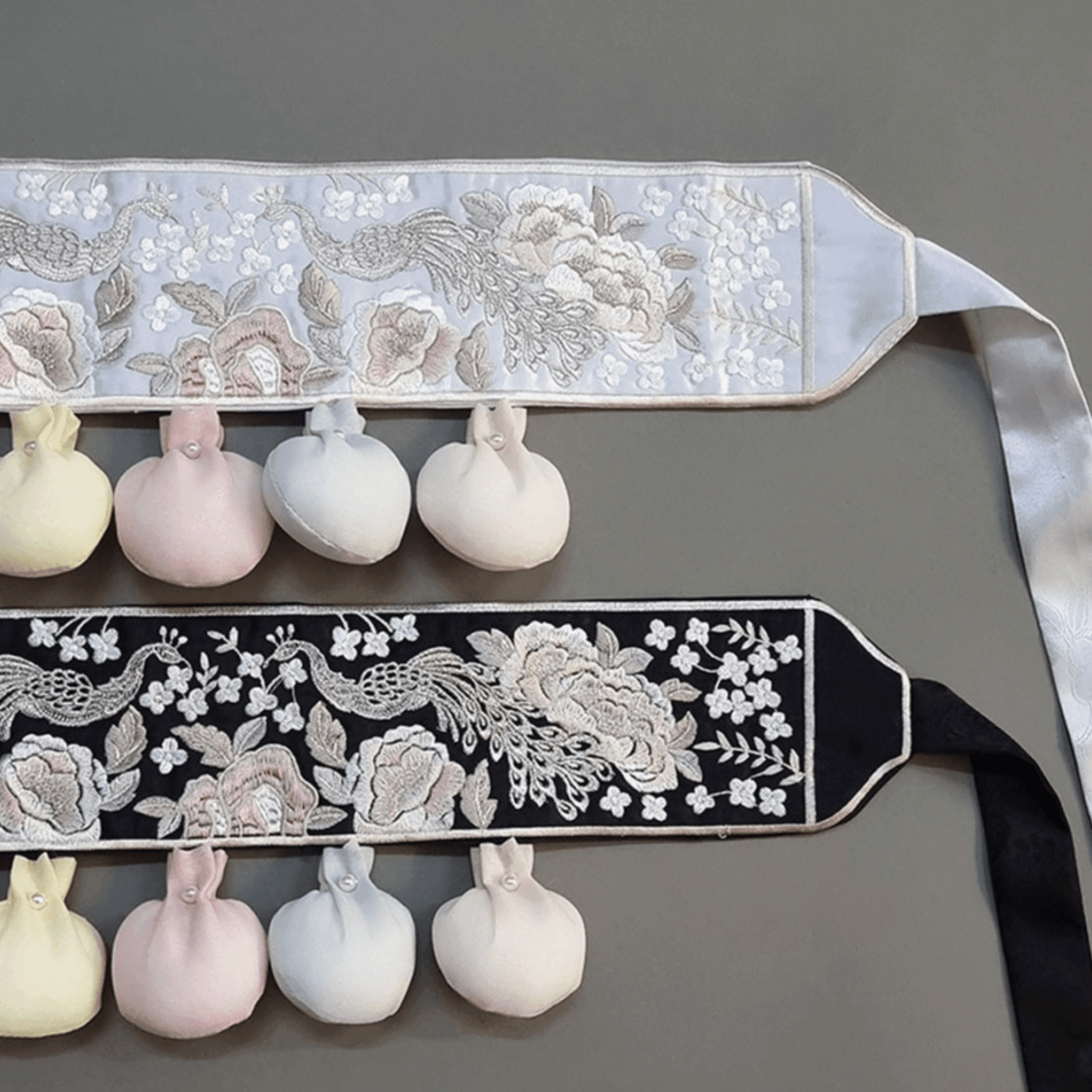 Shine Phoenix Embroidery Bell Belt - Native Korean