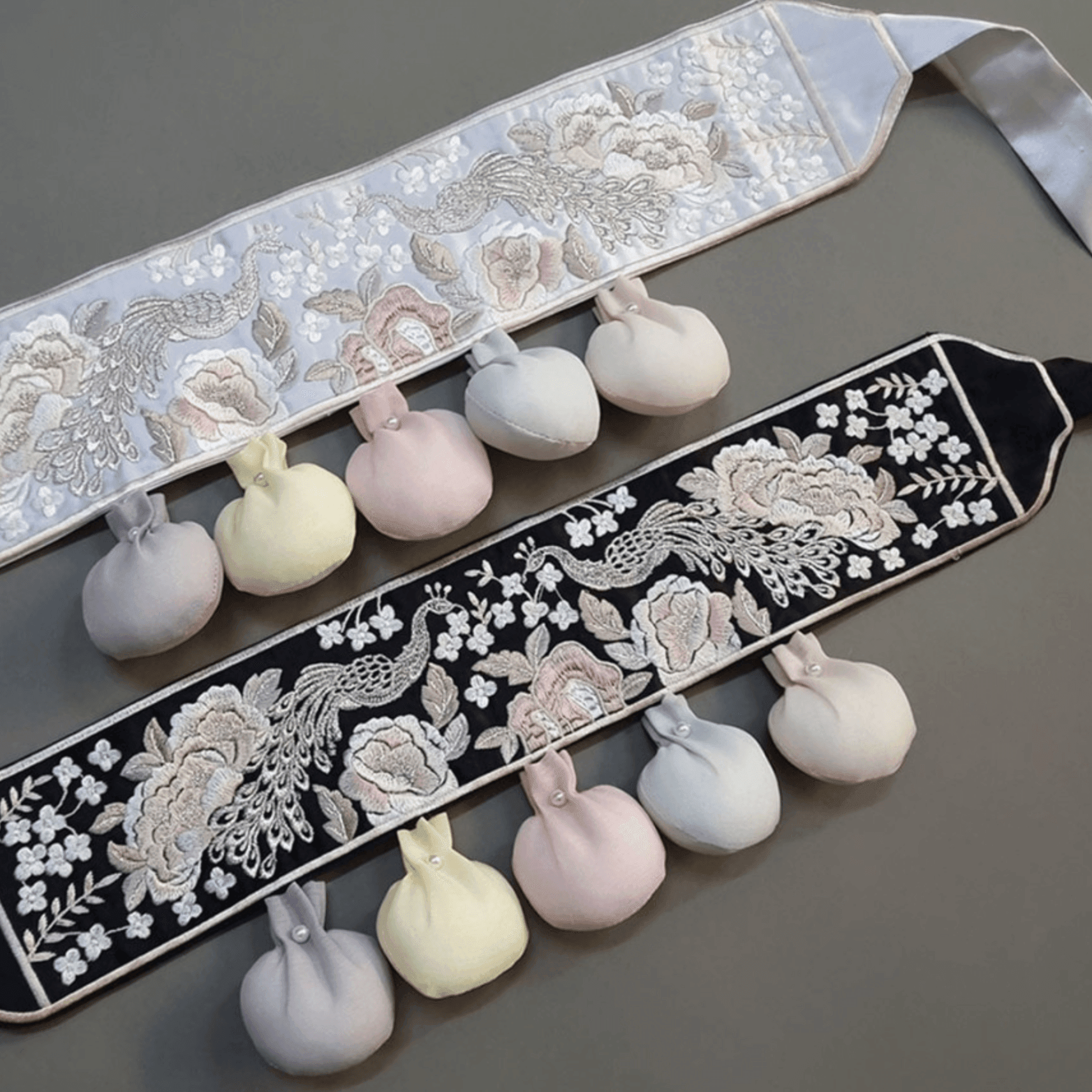 Shine Phoenix Embroidery Bell Belt - Native Korean