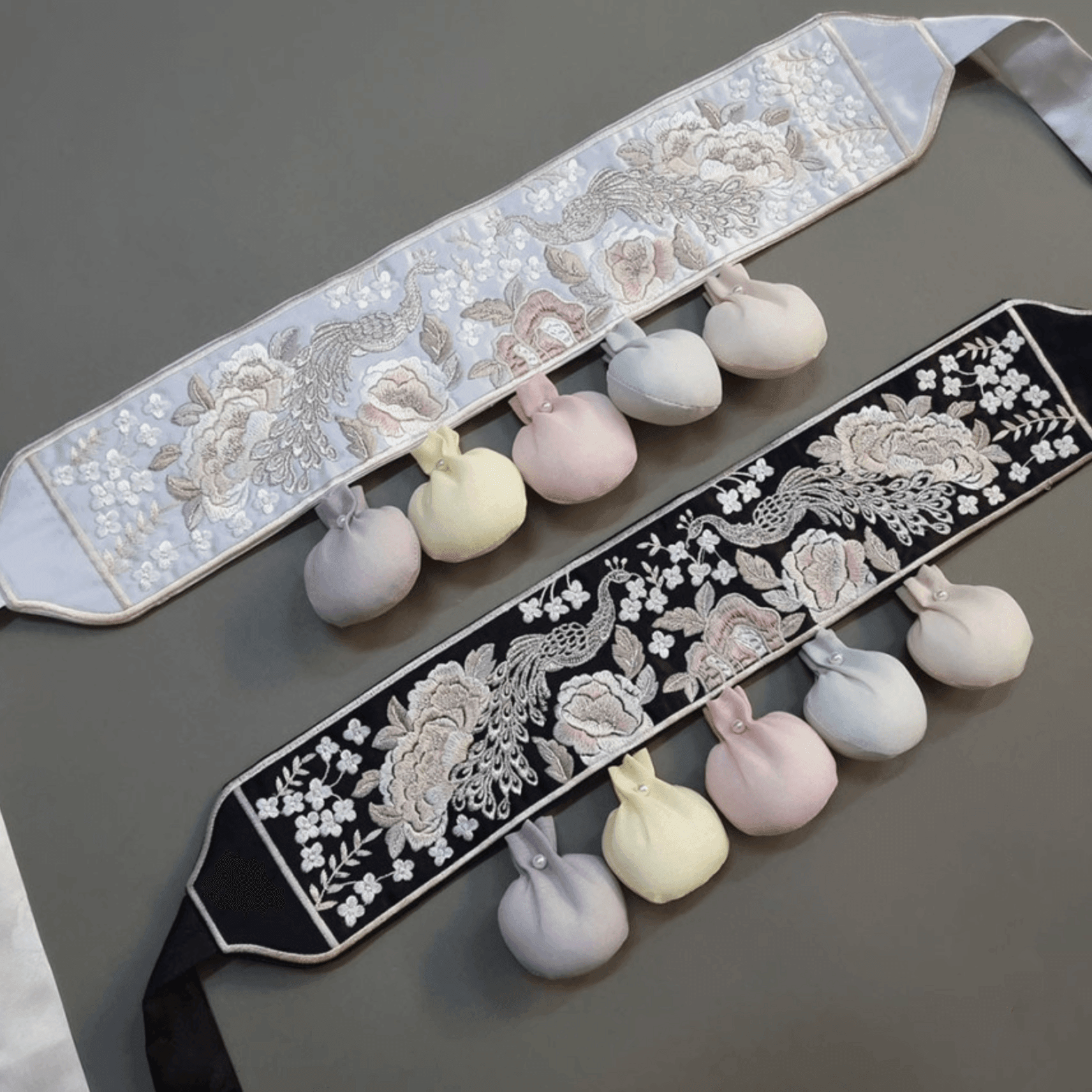 Shine Phoenix Embroidery Bell Belt - Native Korean