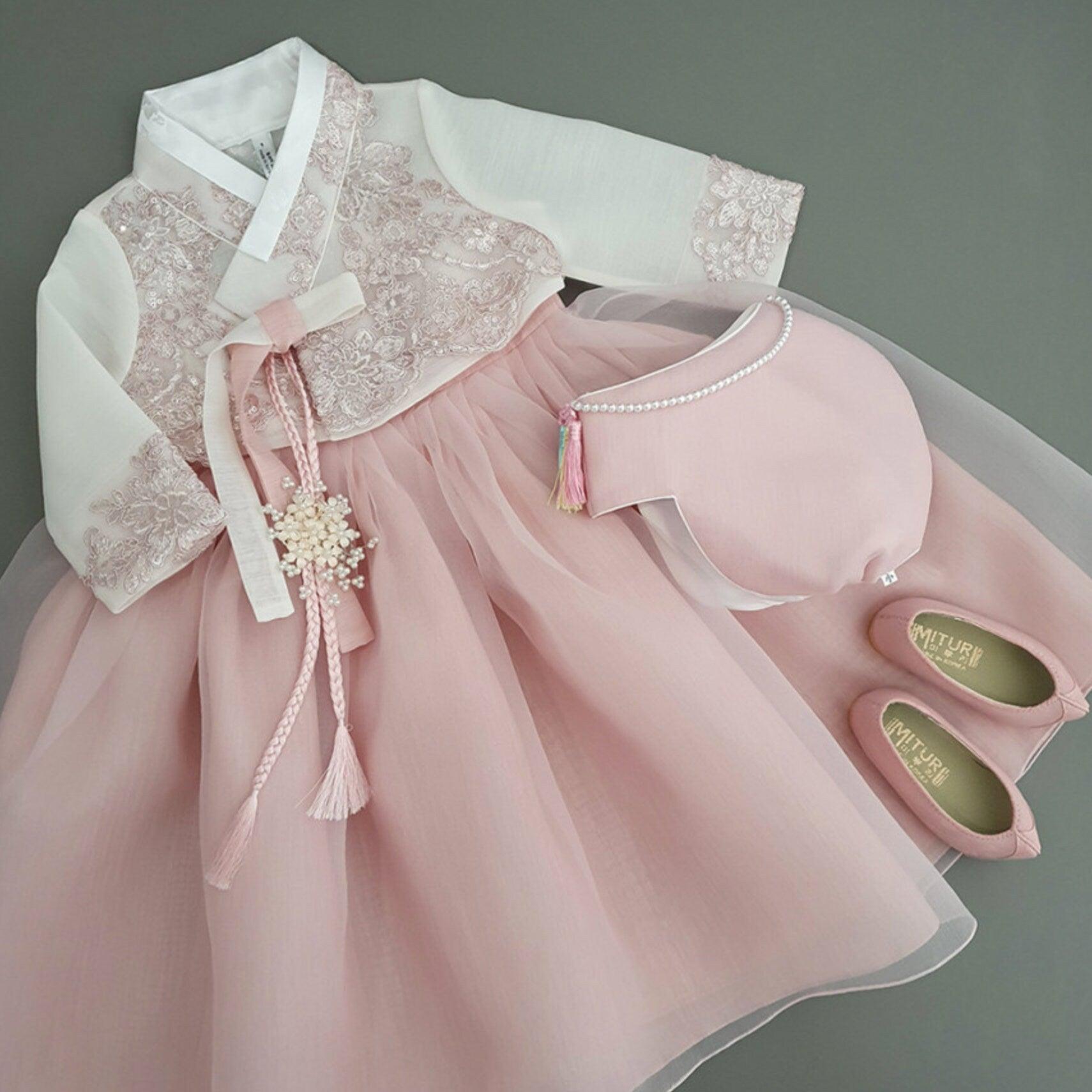 Sooyeon Dress Girl Hanbok (100D-15YR) - Native Korean