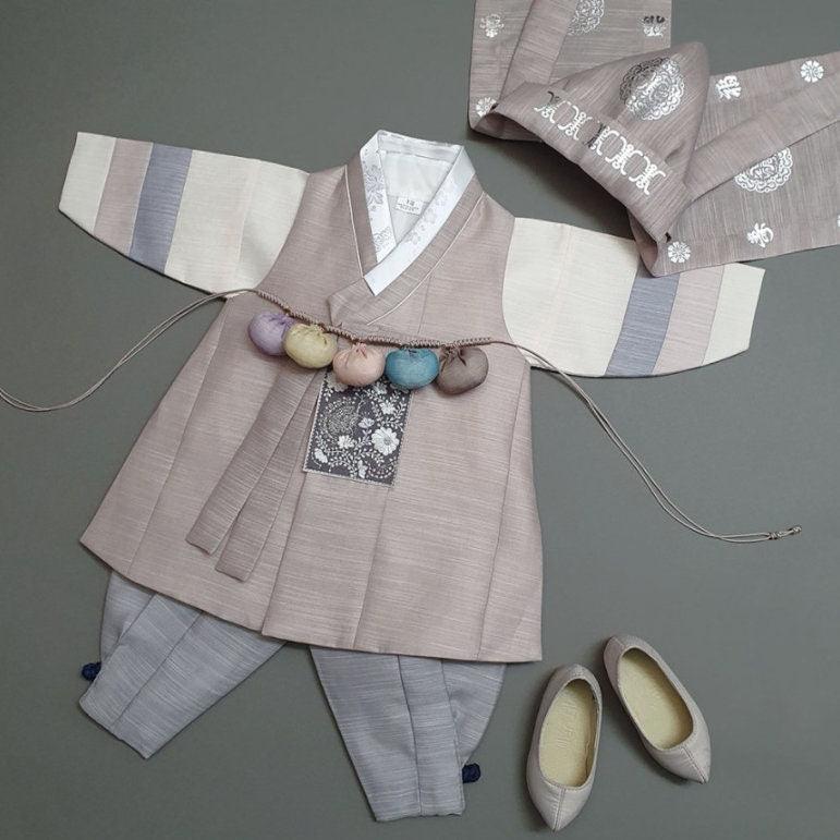 Sungju Beige Stripe Boy Hanbok (100D-1YR) - Native Korean