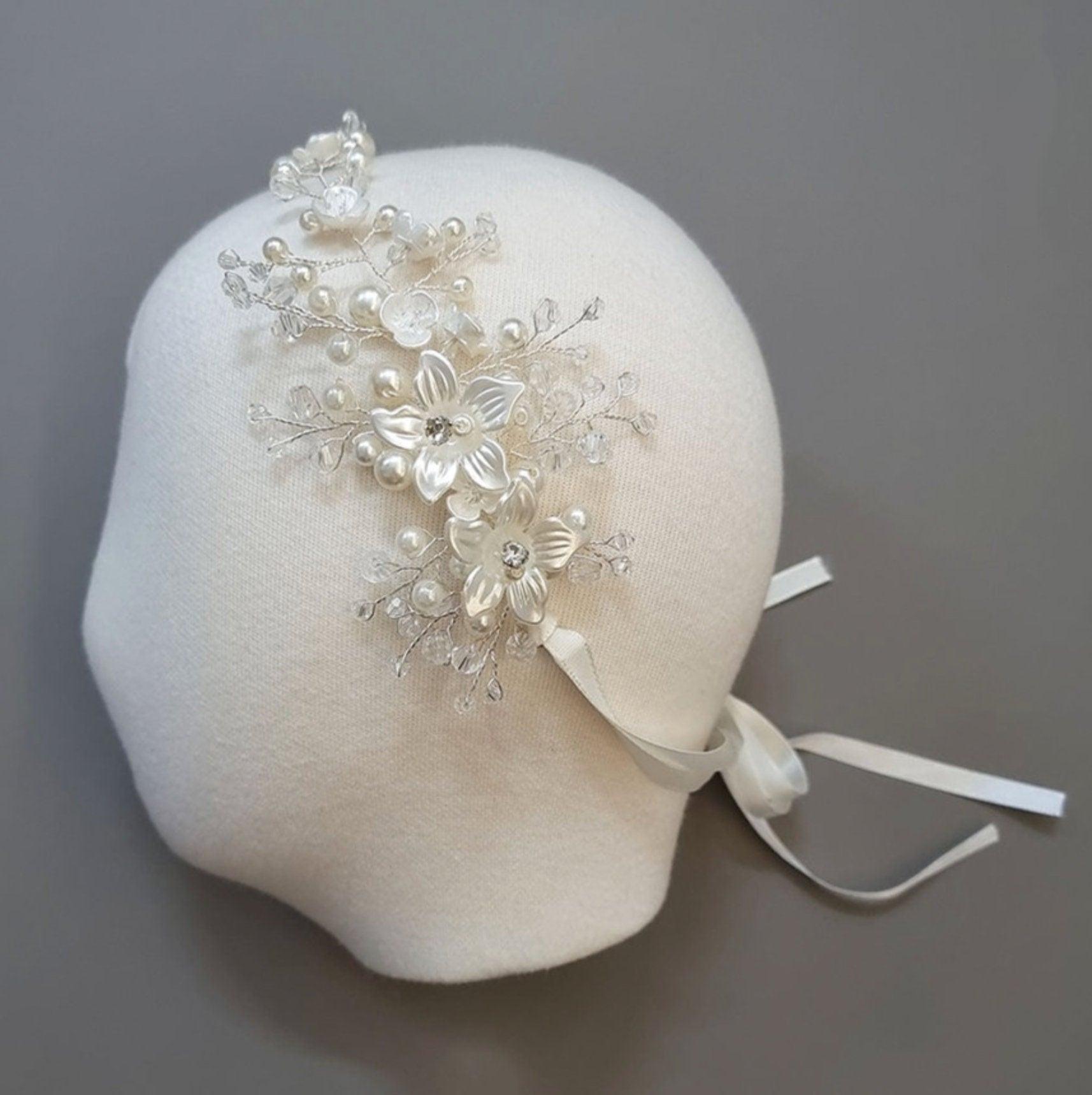 White Pearl Flower Wreath headband - Native Korean