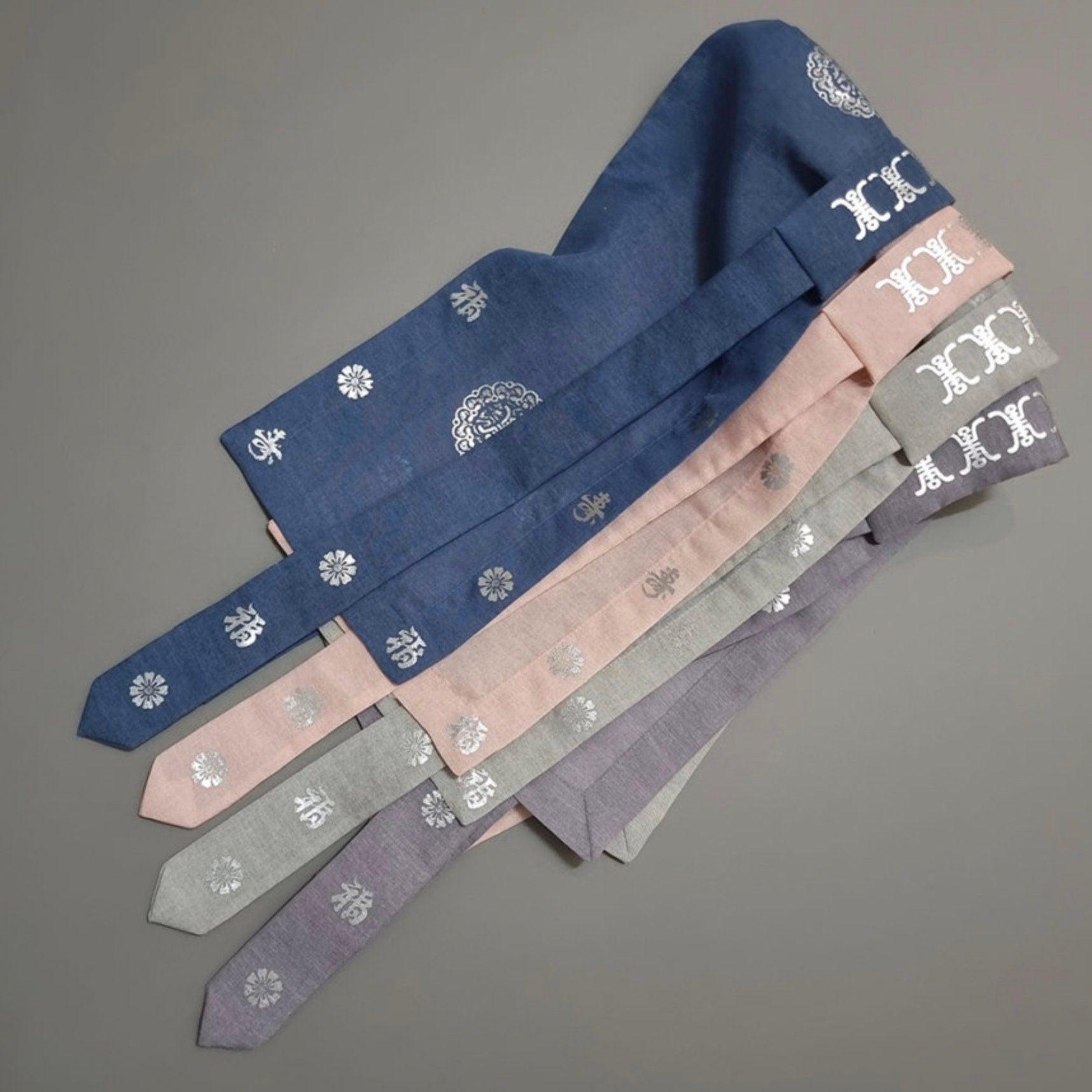 Yu-sin Bokgun (4 colors - XS, S) - Native Korean