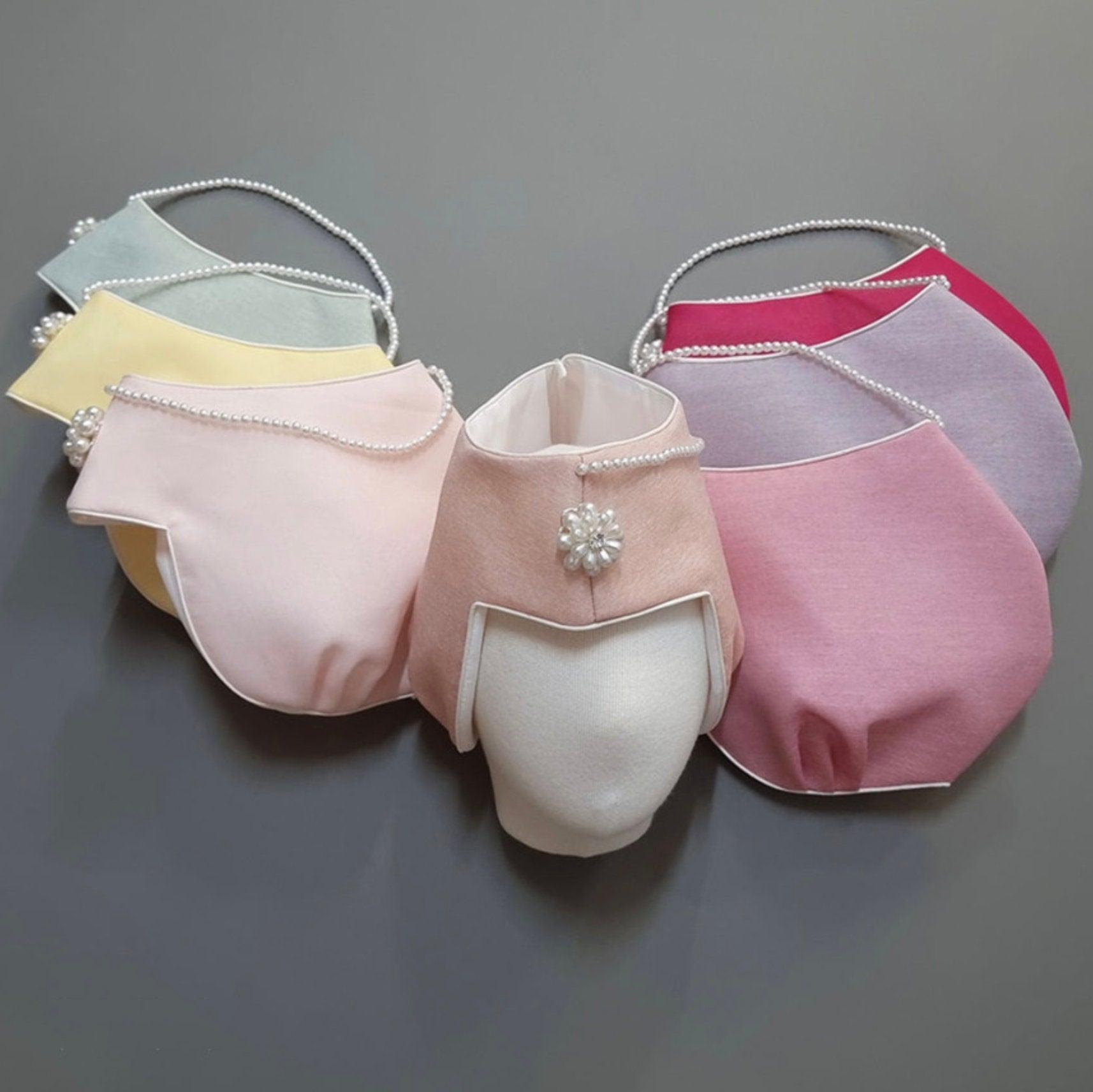 Yujin Jobawi (7 colors - XS, S) - Native Korean