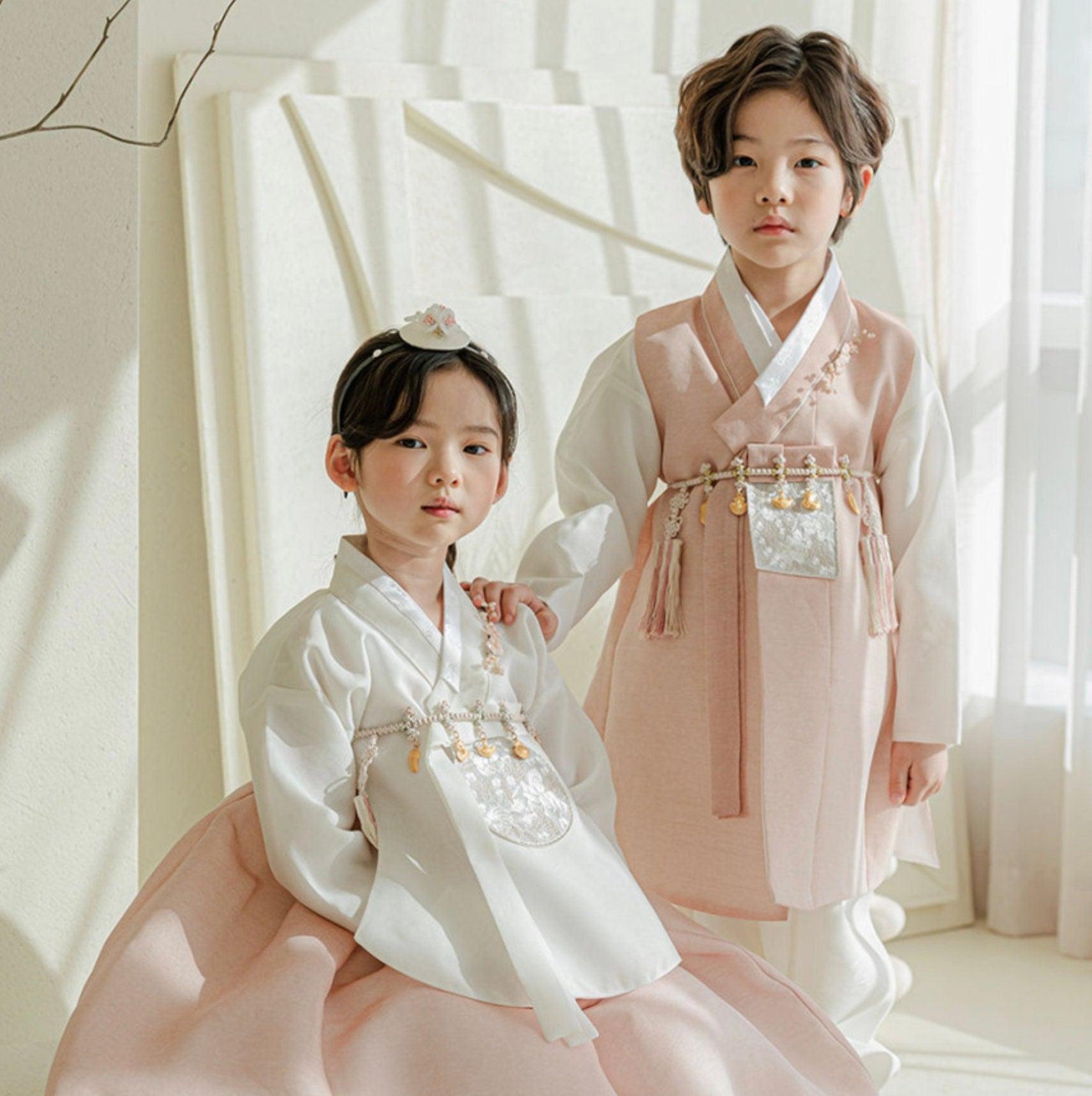 Yusin Coral Solid Boy Hanbok (100D-15YR) - Native Korean