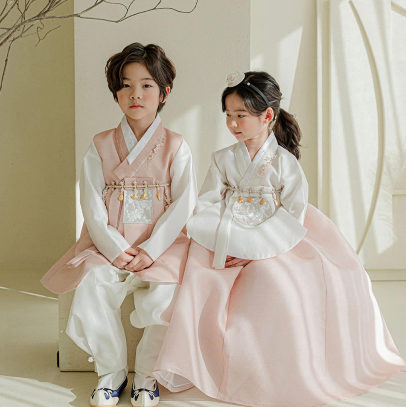 Yusin Coral Solid Boy Hanbok (100D-15YR) - Native Korean