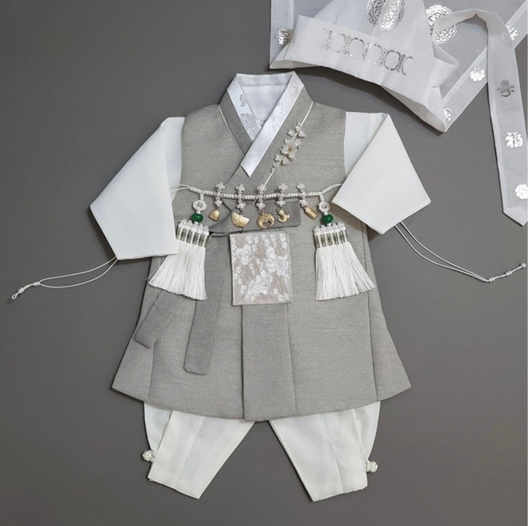 Yusin Khaki Solid Boy Hanbok (100D-15YR) - Native Korean