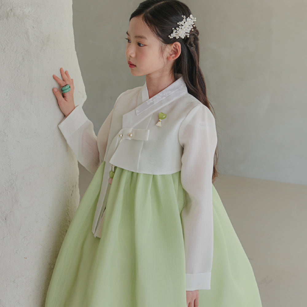 Blossom Green Girl Hanbok (1-10YR)