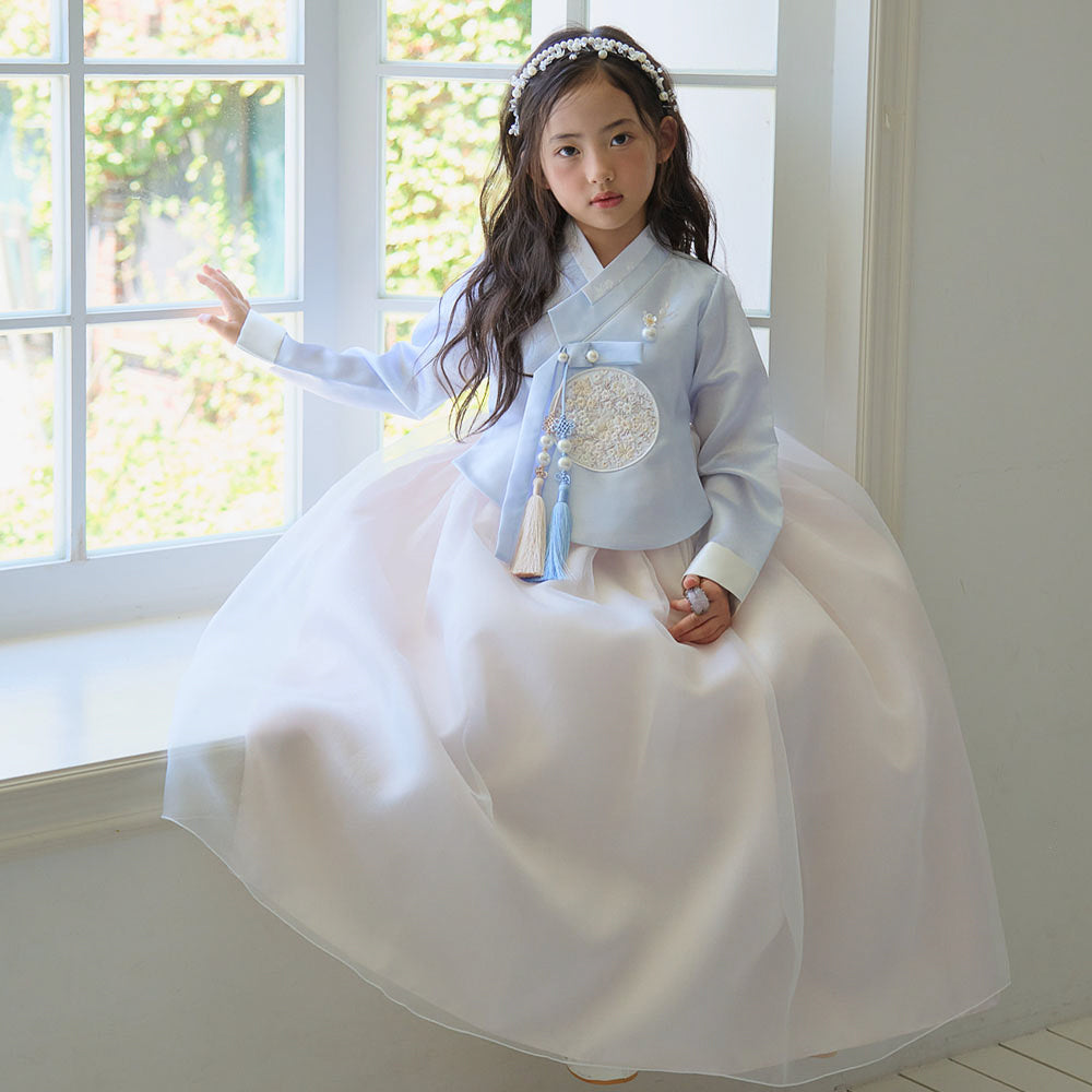 Kyu Flared Sky Beige Girl Hanbok (1-10YR)