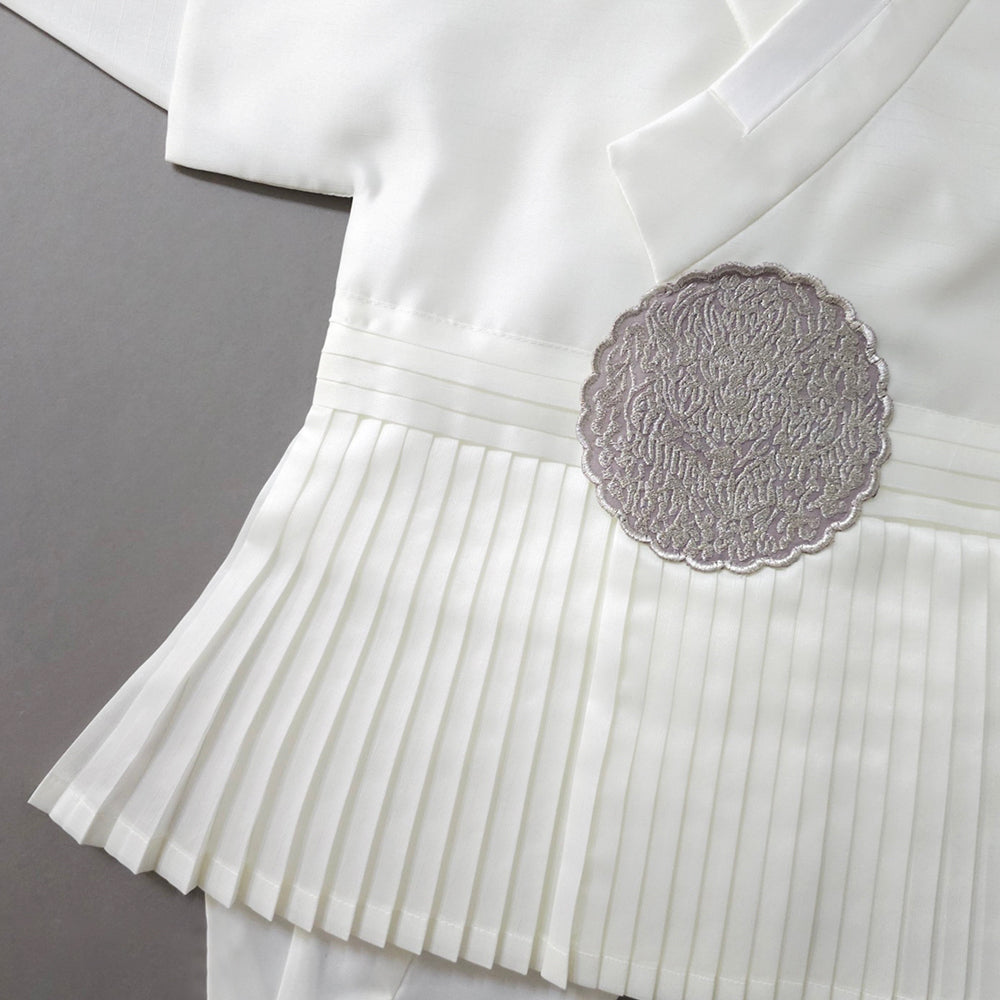 Sungkoon Pleated Ivory Boy Hanbok (100D-10YR)