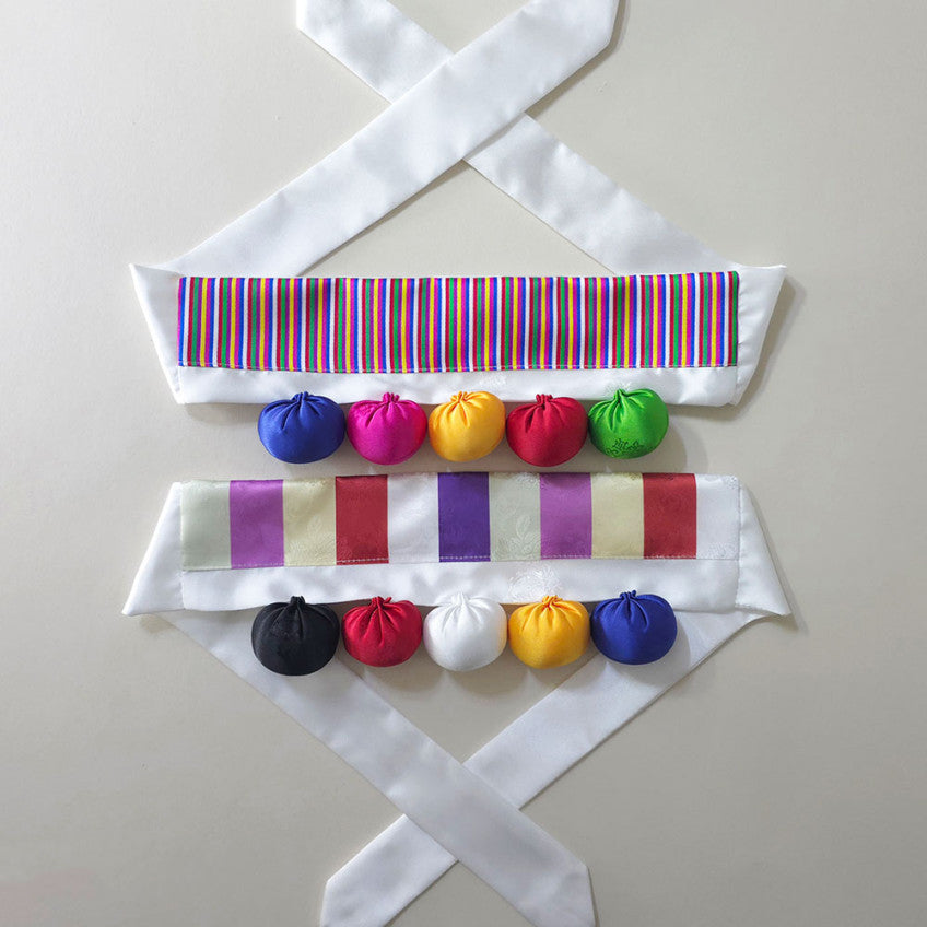 White Saekdong Cushion Belt