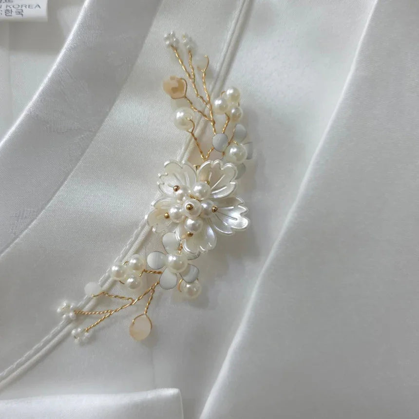 Mini Pearl Blossom Brooch - Native Korean