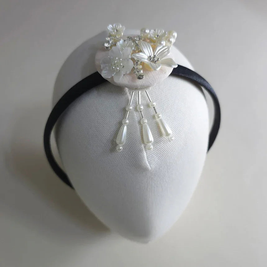 Silver Pearl Bloom Headband - Native Korean