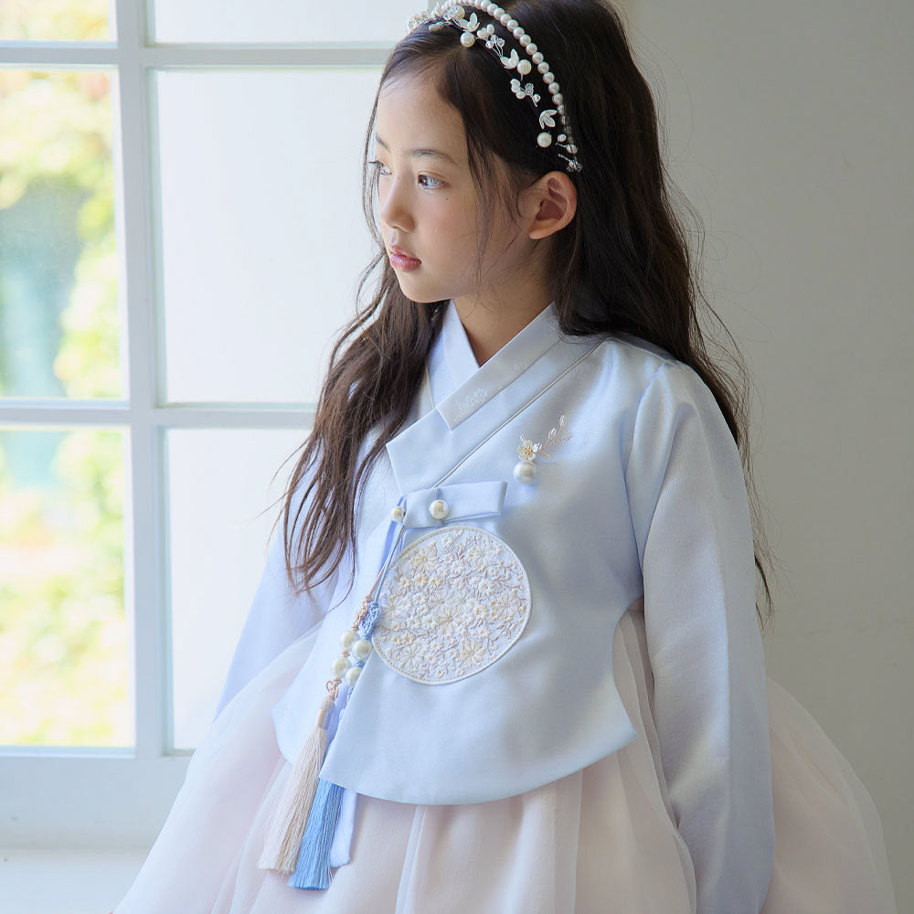 Kyu Flared Sky Beige Girl Hanbok (1-10YR)