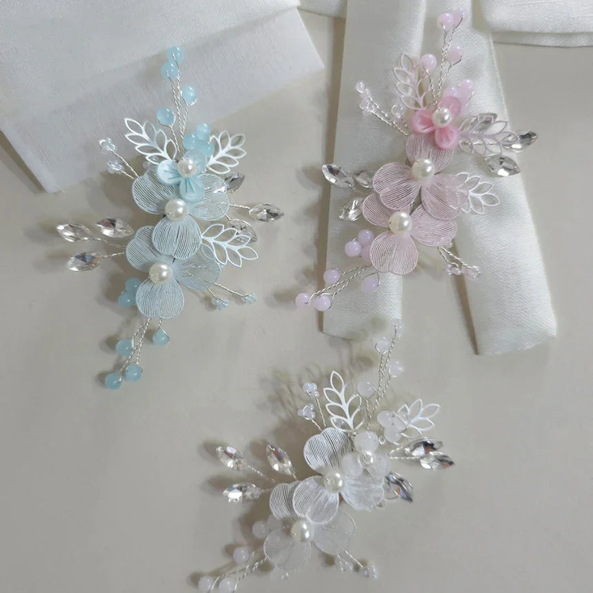 Liv Floral Crystal Brooch