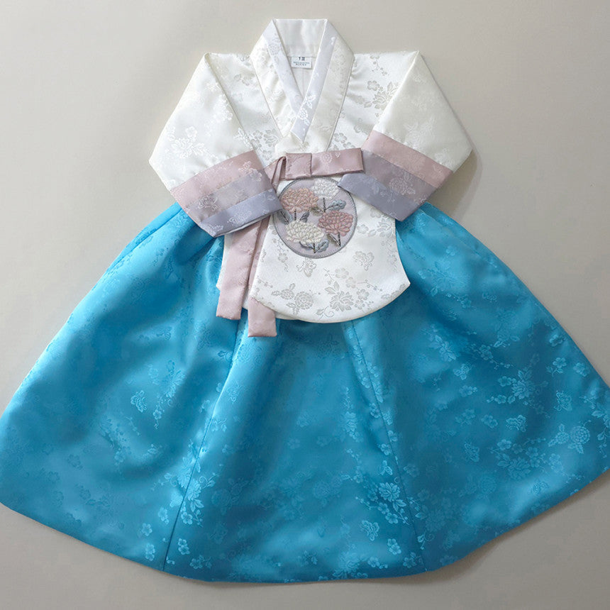 Yunjae Sky Skirt Girl Hanbok (100D-15YR)