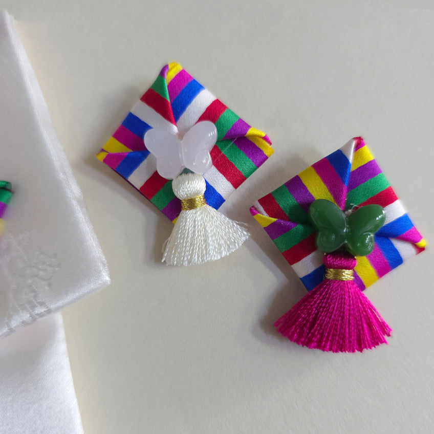 Saekdong Ddakji Brooch