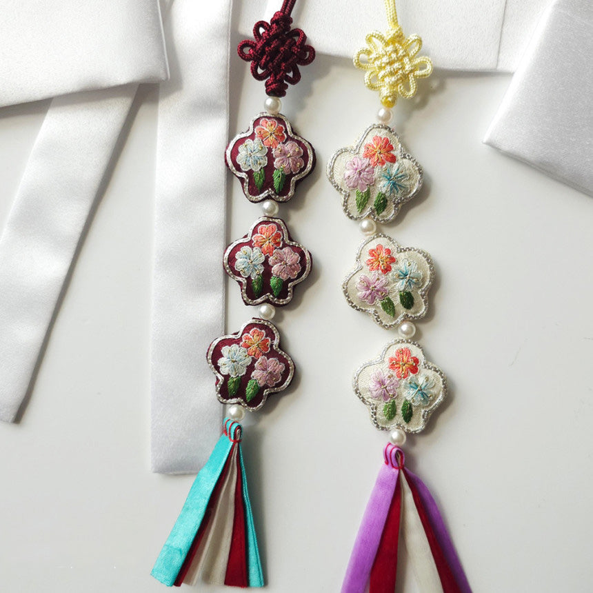 Embroidered Flower Norigae